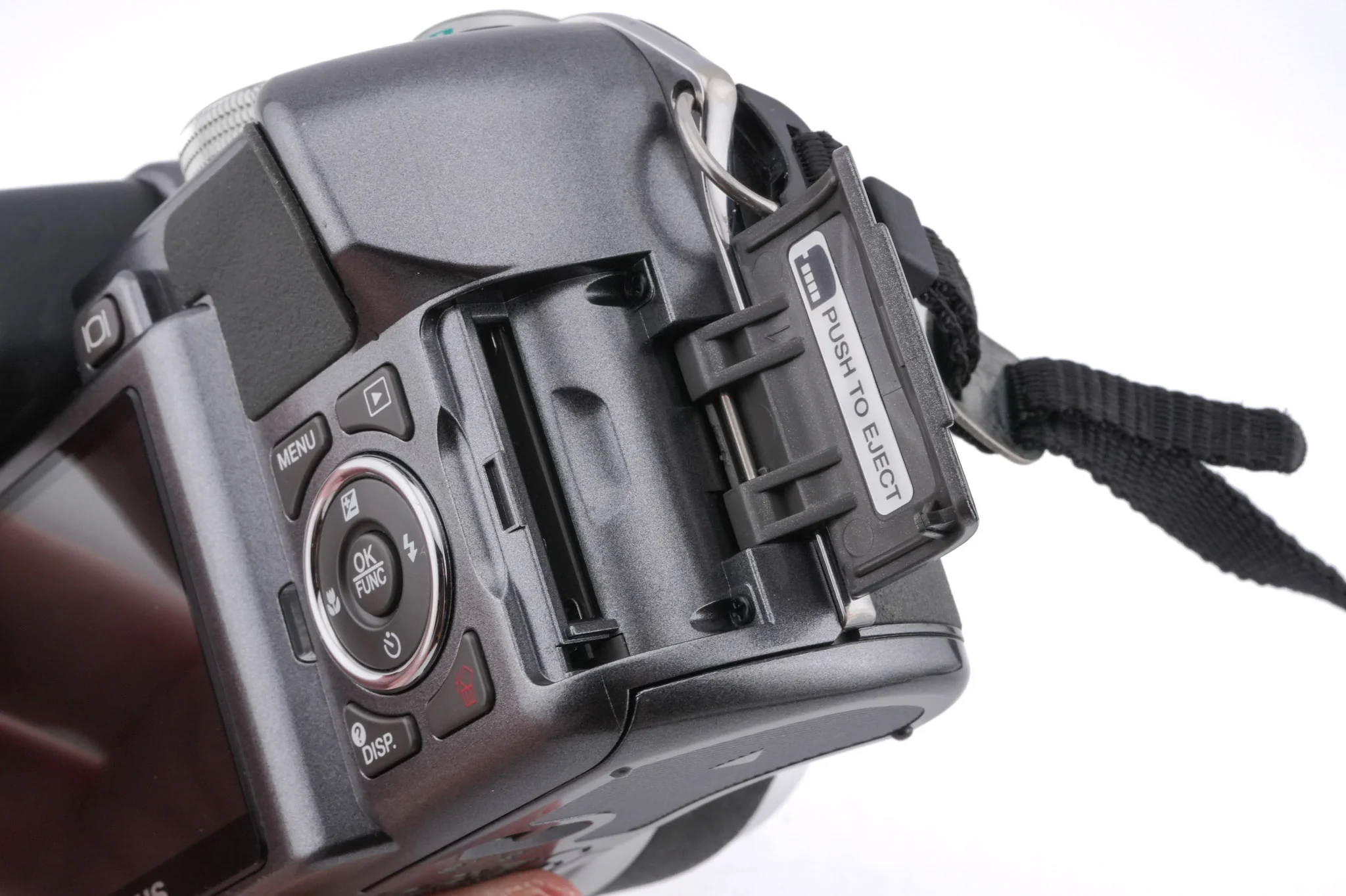 Olympus SP-550UZ - Image 6