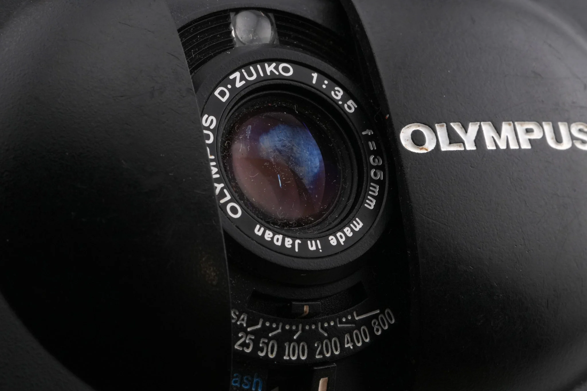 Olympus XA2 (Black) - Image 4