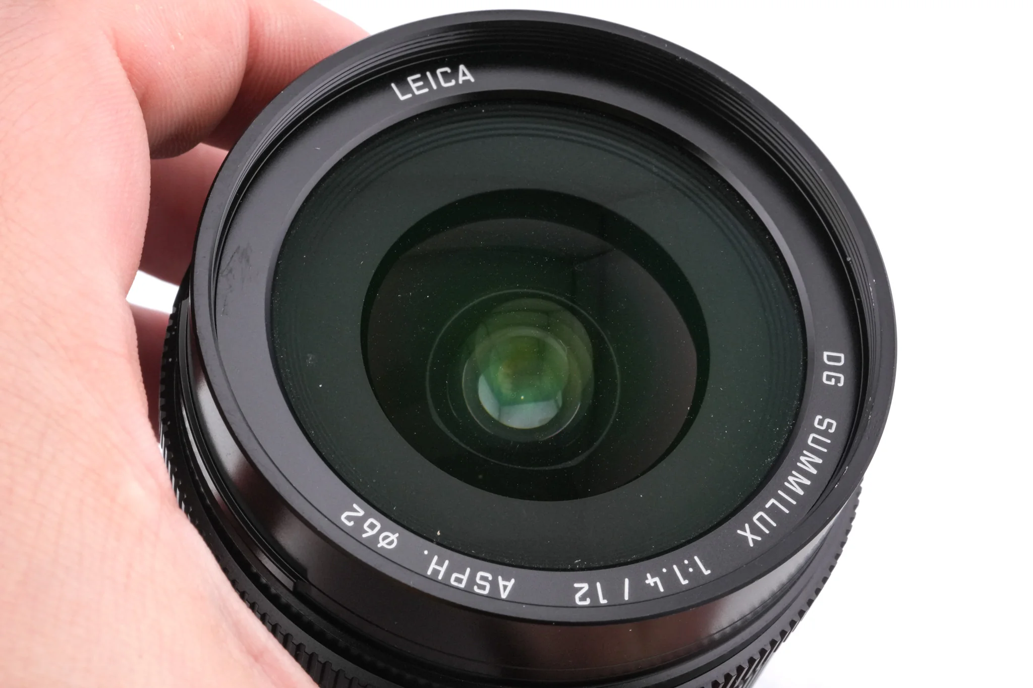 Panasonic 12mm f1.4 Leica DG Summilux ASPH. (H-X012) - Image 3
