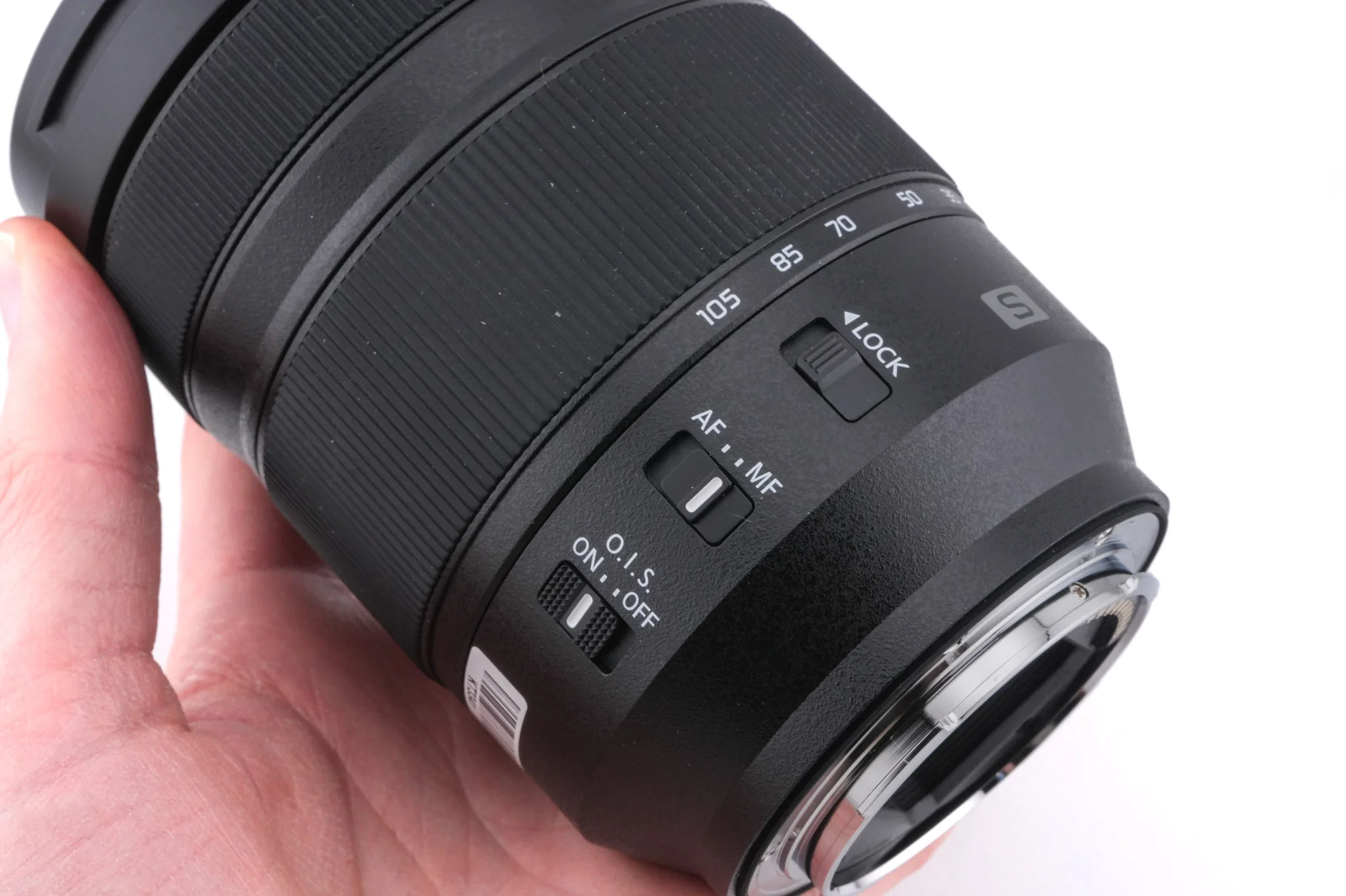 Panasonic 24-105mm f4 S Macro O.I.S. (S-R24105) - Image 3