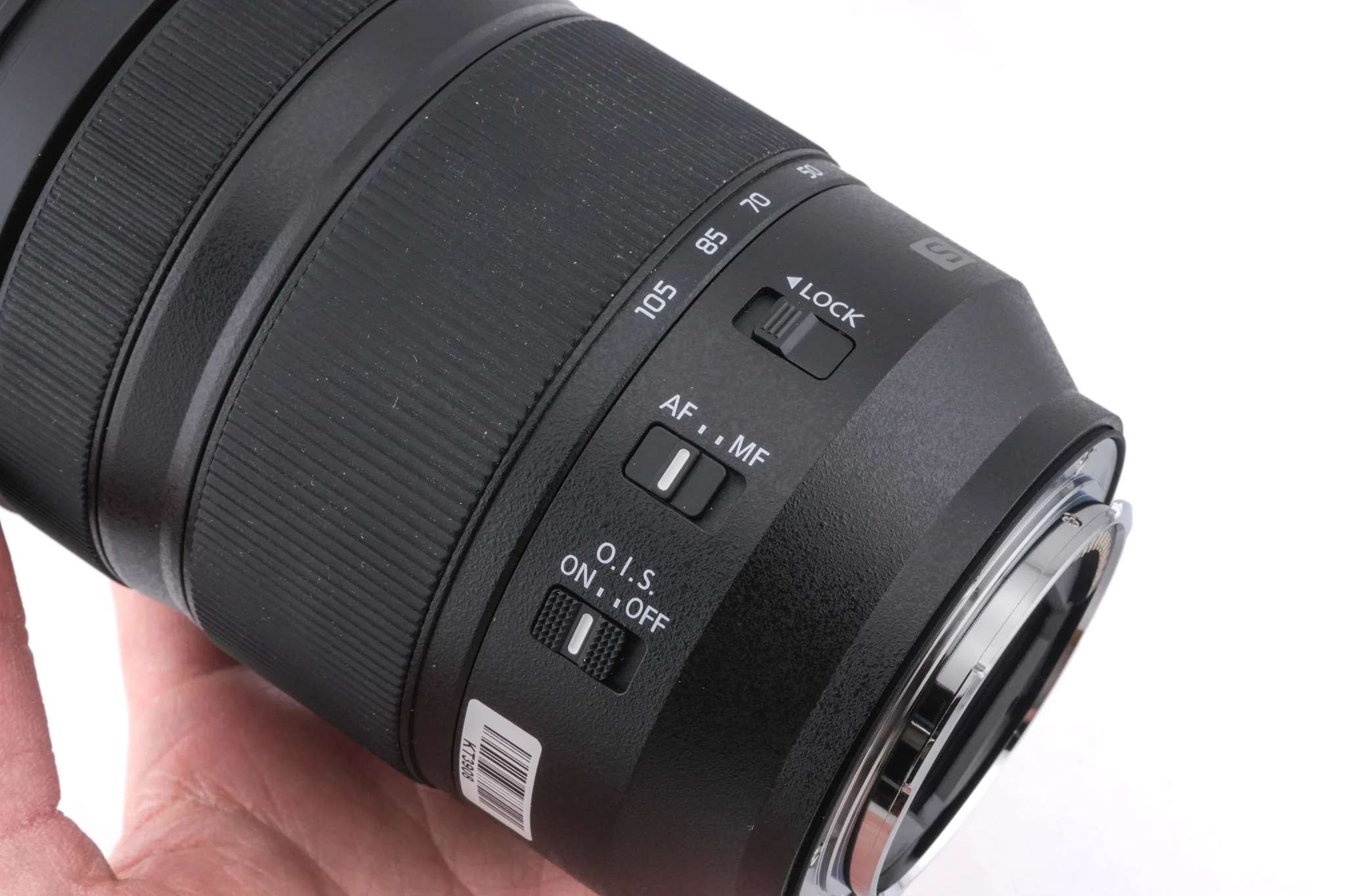 Panasonic 24-105mm f4 S Macro O.I.S. (S-R24105) - Image 3