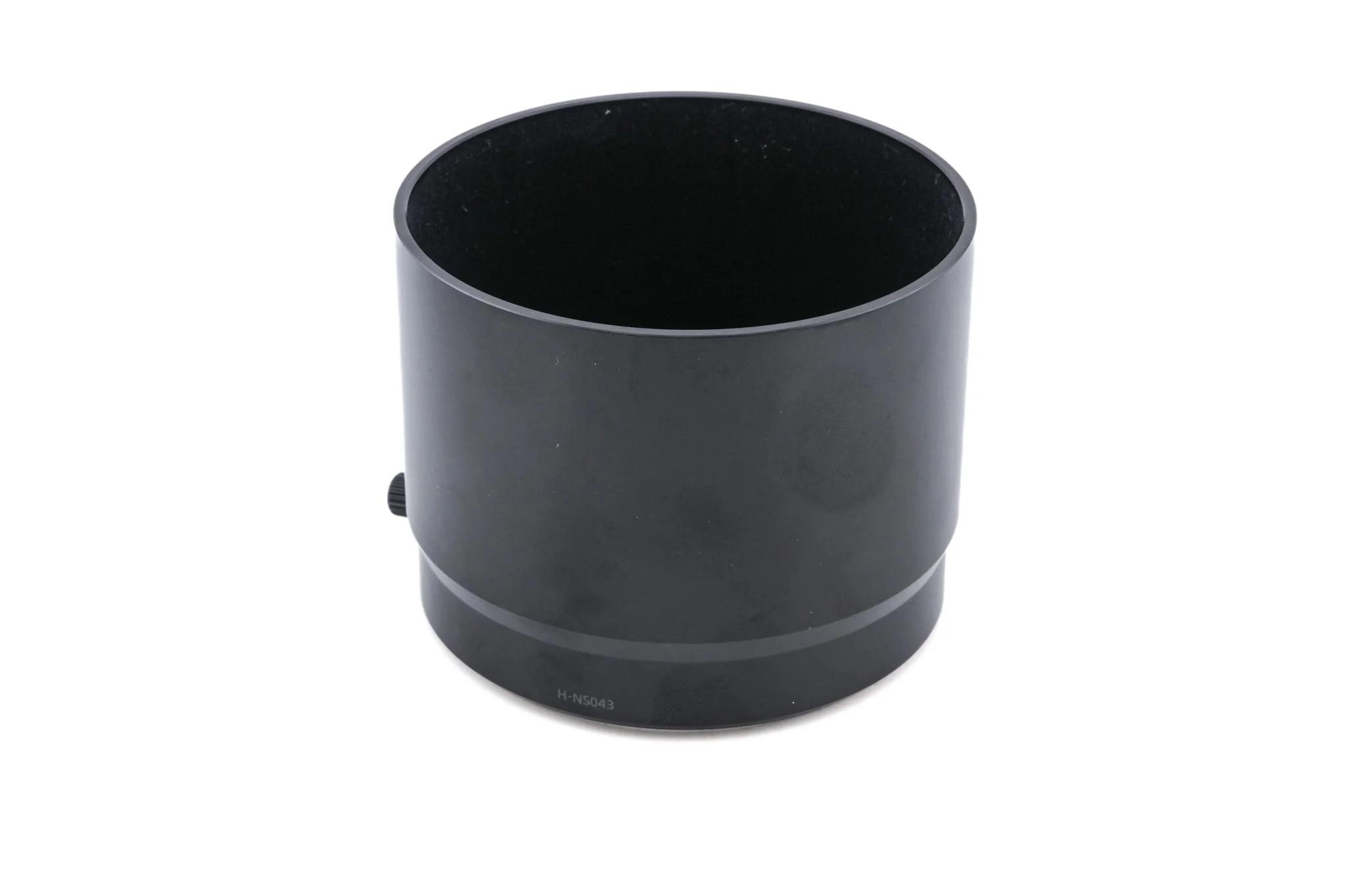 Panasonic 42.5mm f1.2 Leica DG Nocticron ASPH. Power O.I.S. (H-NS043) - Image 8