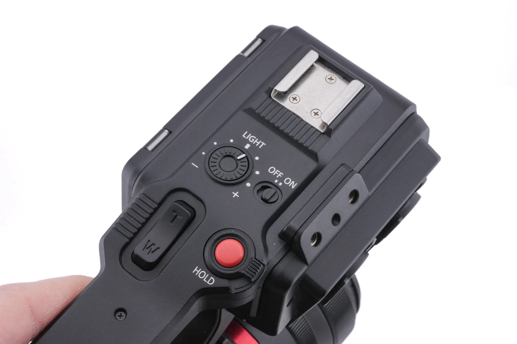 Panasonic HC-X2000 - Image 11