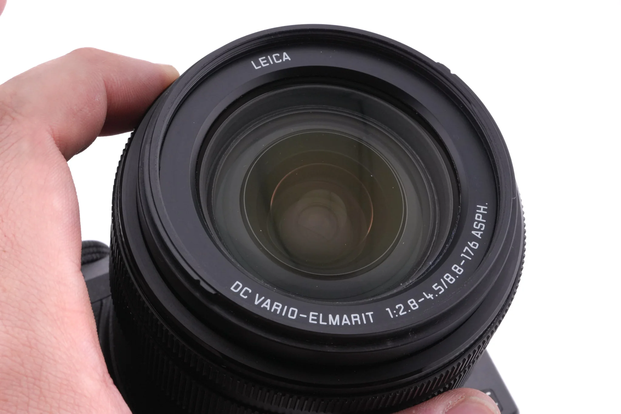 Panasonic Lumix DMC-FZ2000 - Image 6