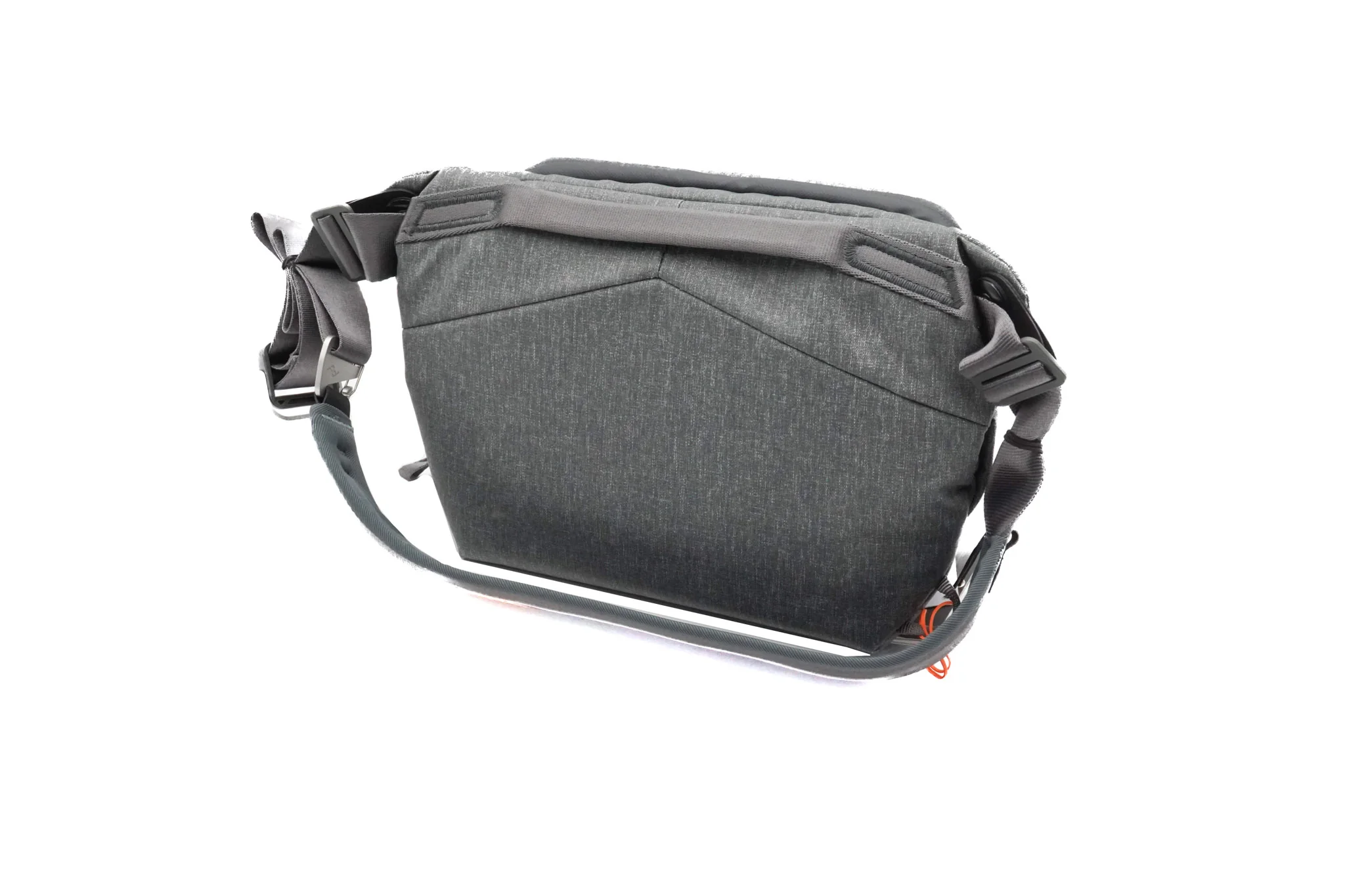 Peak Design Everyday Sling 3L V2 - Image 2
