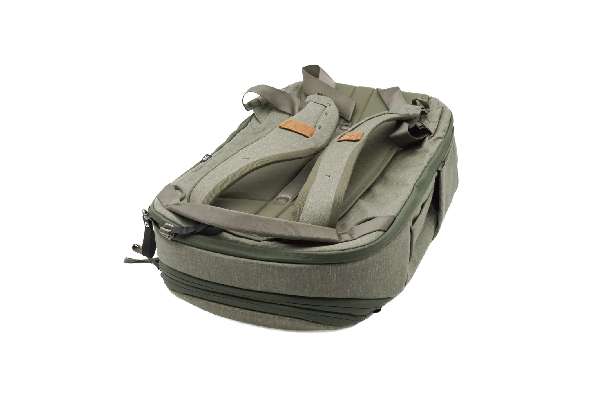 Peak Design Travel Backpack 30L - Image 4