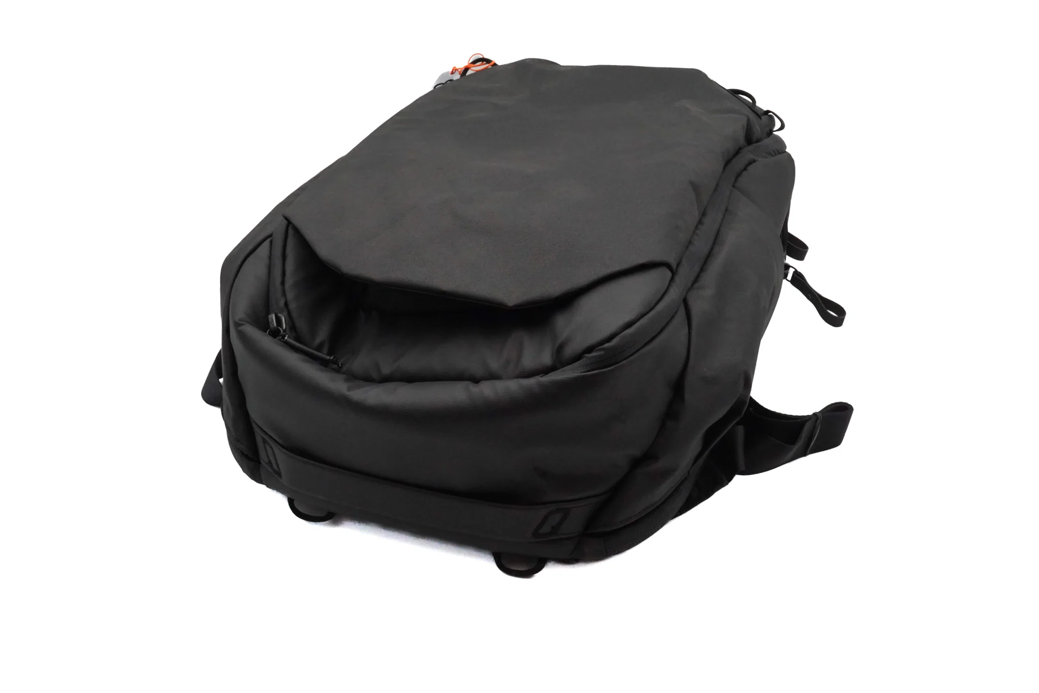 Peak Design Travel Backpack 30L - Image 4