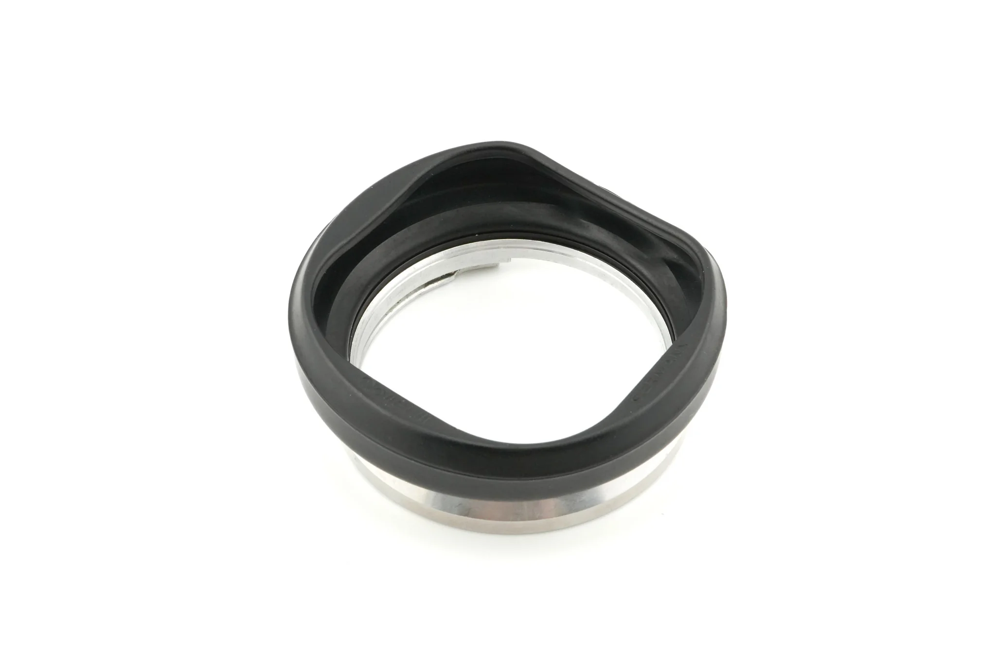 Rollei Bay III Rubber Lens Hood - Image 2