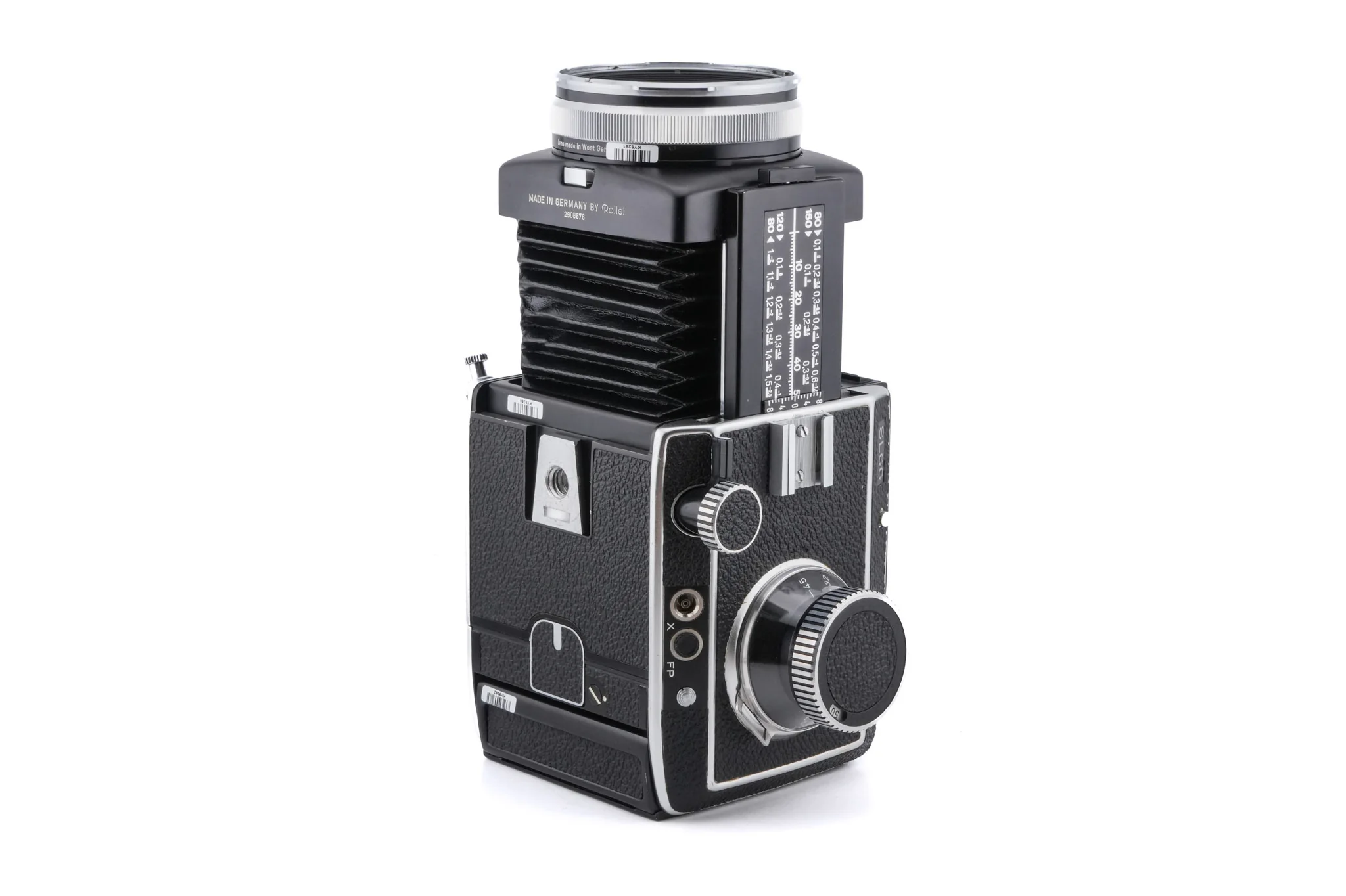 Rollei SL66 + Waist Level Finder + 80mm f2.8 Planar  + 6x6 Film Back - Image 5