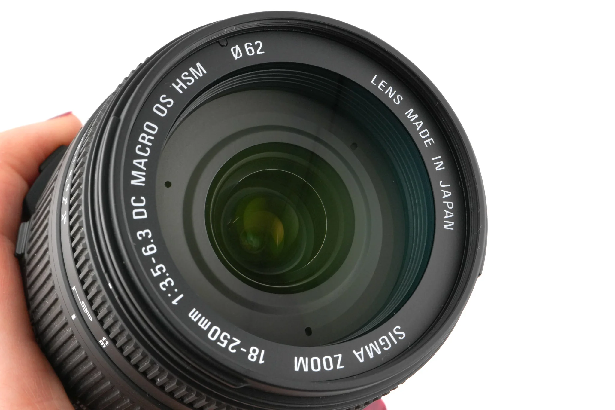 Sigma 18-250mm f3.5-6.3 DC OS Macro HSM - Image 5