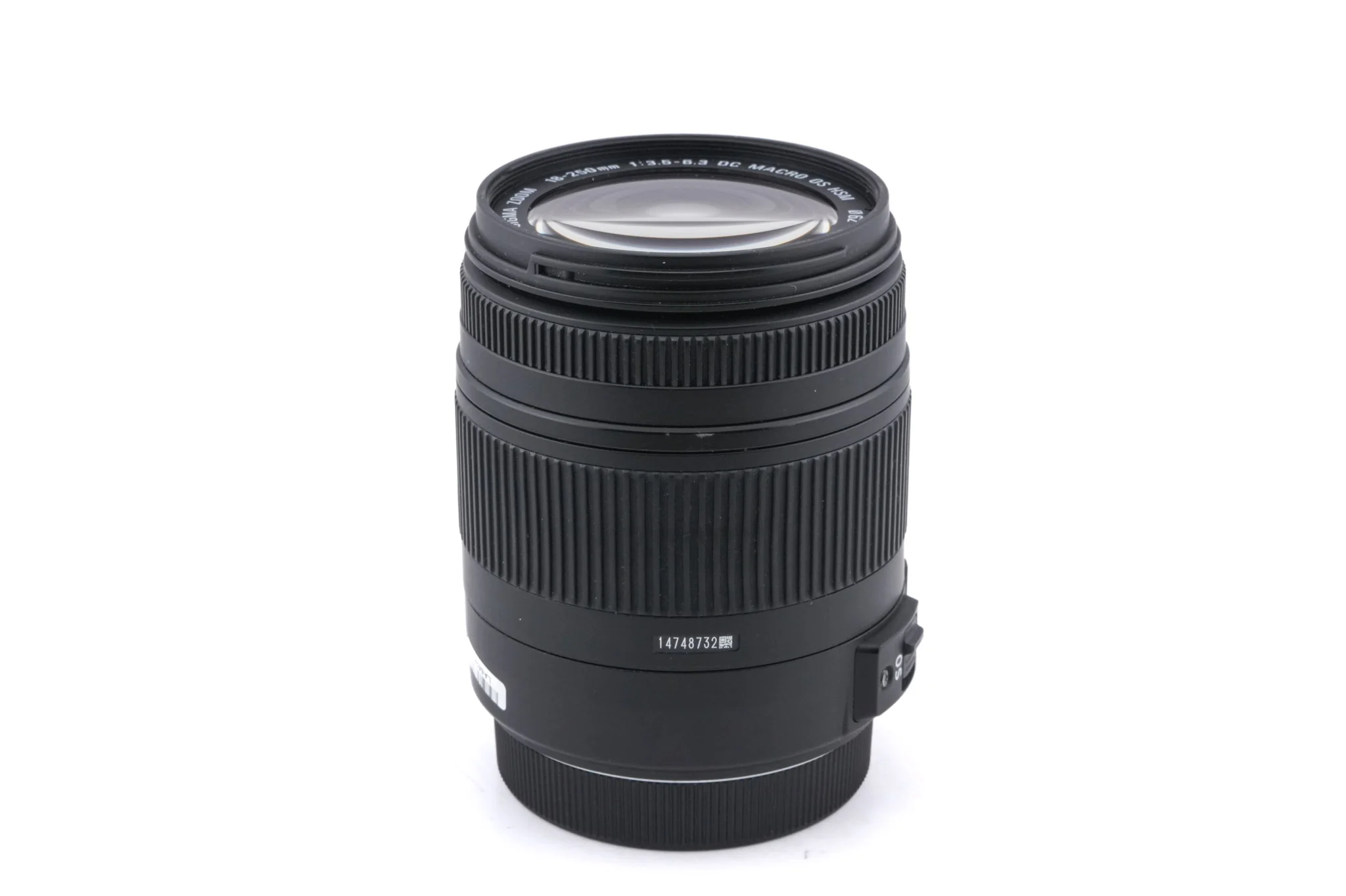 Sigma 18-250mm f3.5-6.3 DC OS Macro HSM - Image 2