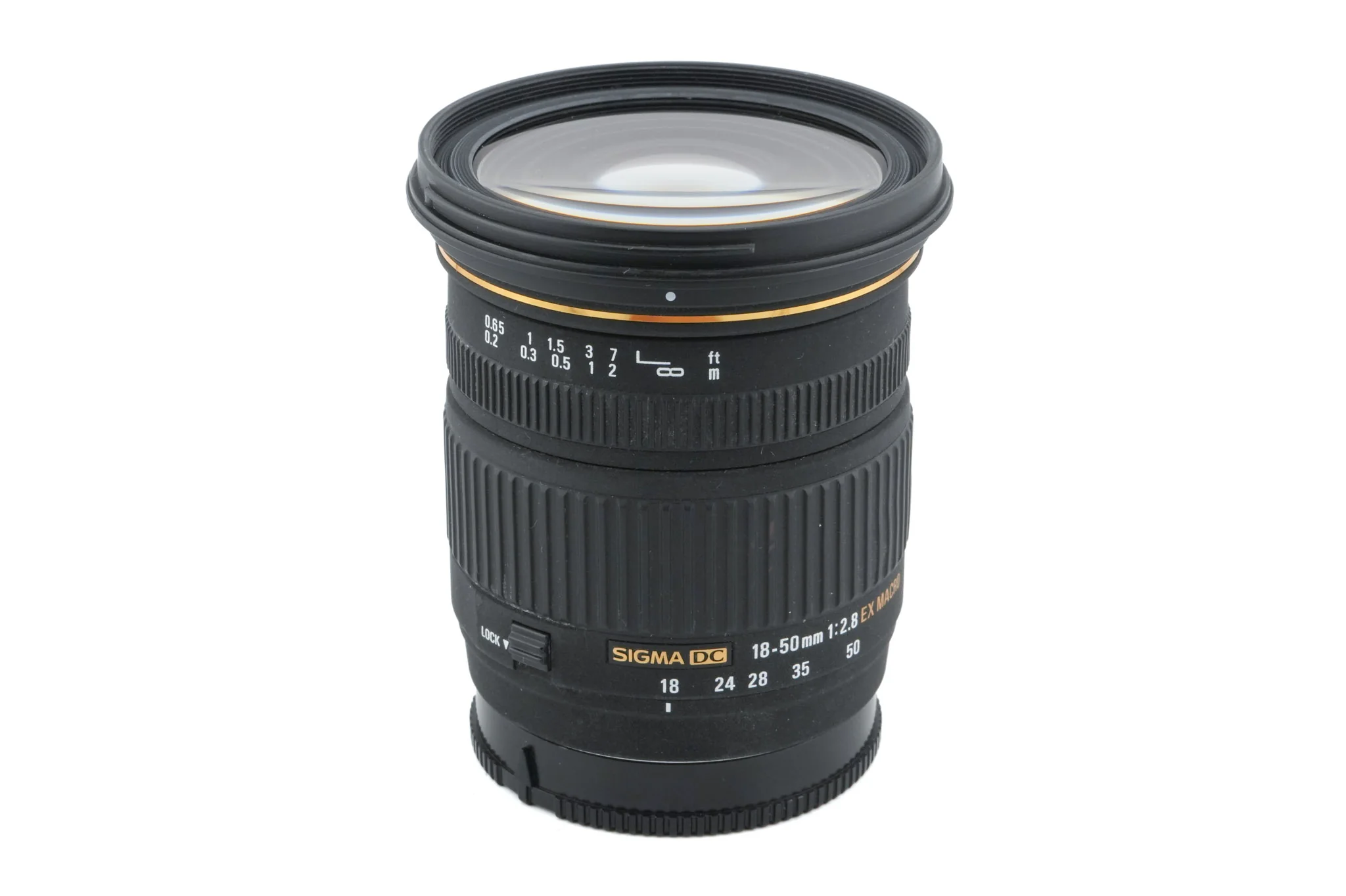 Sigma 18-50mm f2.8 DC EX Macro