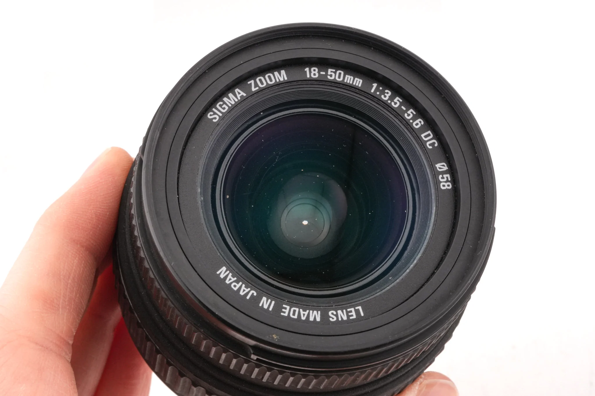 Sigma 18-50mm f3.5-5.6 DC D - Image 3