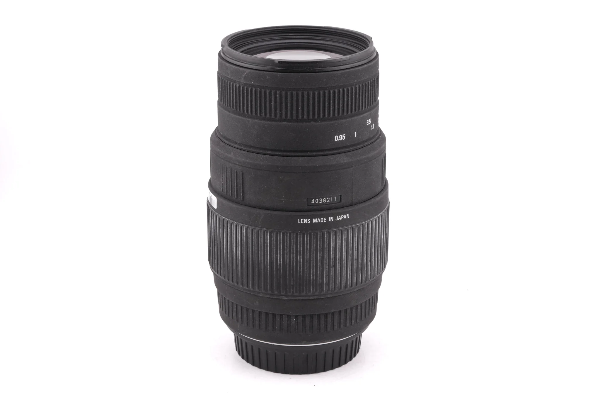 Sigma 70-300mm f4-5.6 DG Macro - Image 3