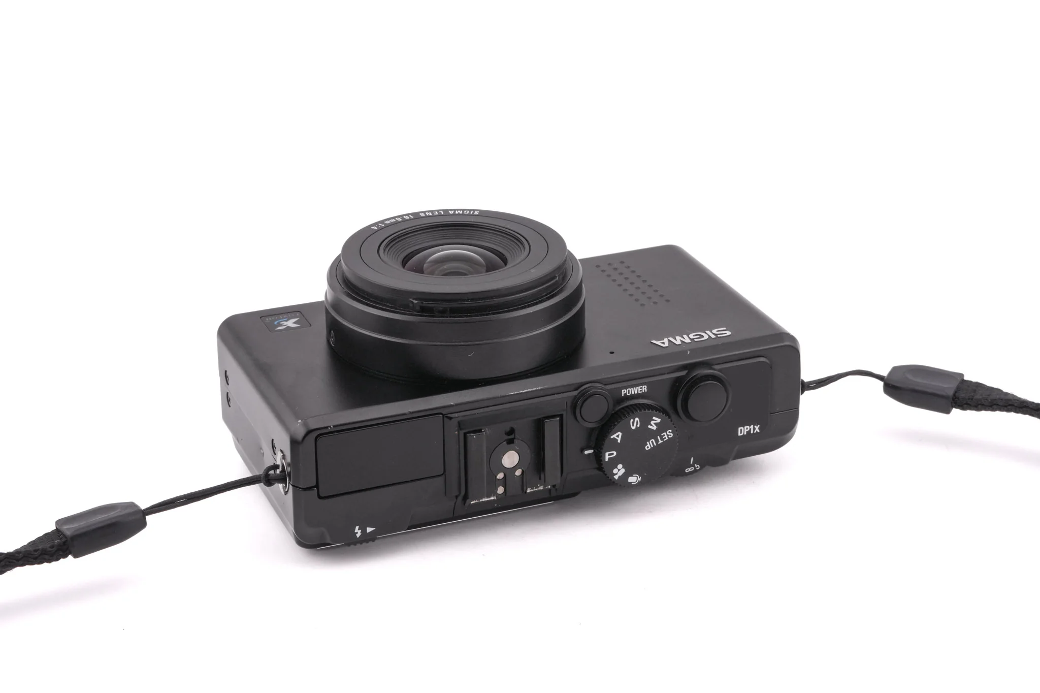 Sigma DP1x + VF-11 28mm Viewfinder - Image 4