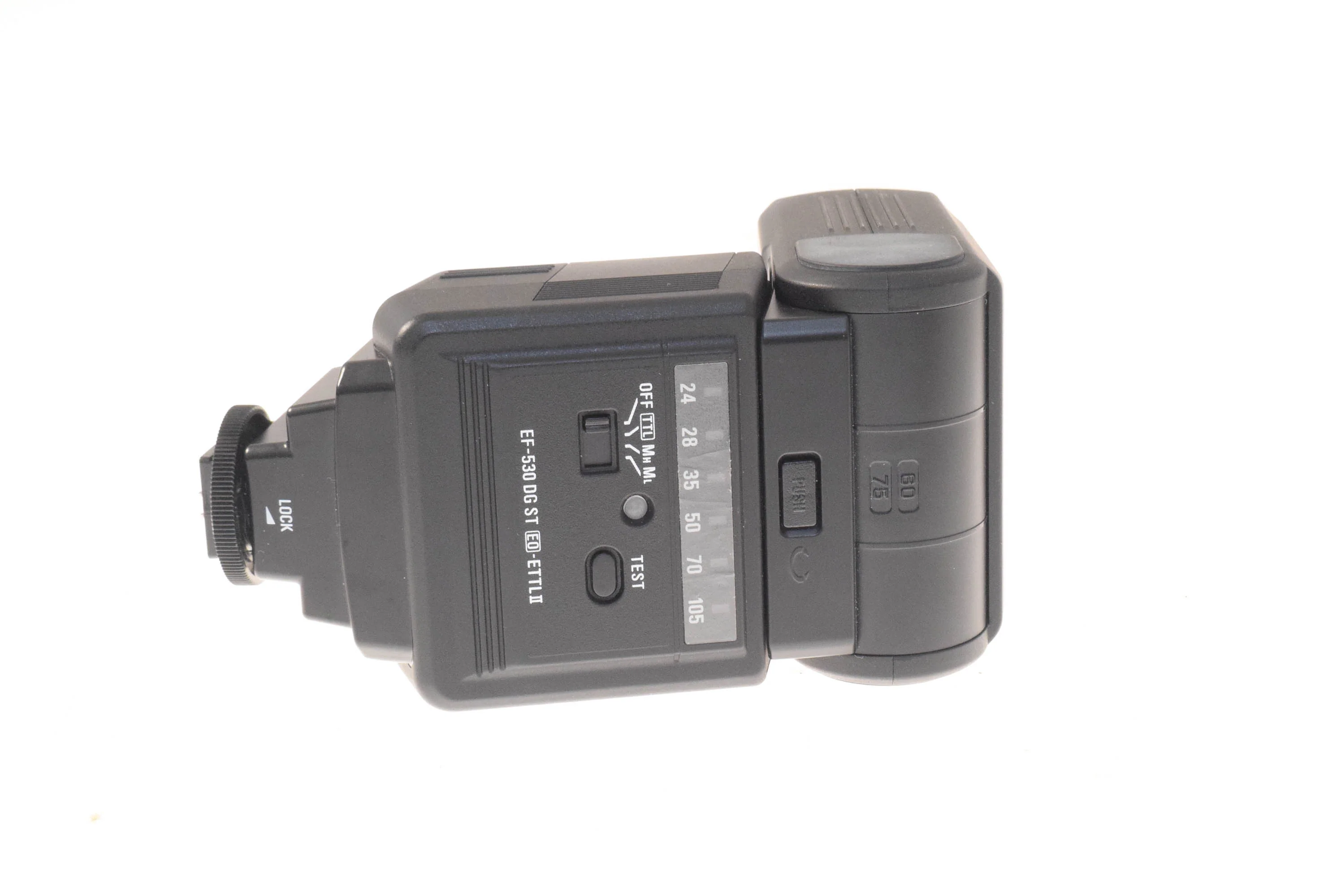 Sigma EF-530 DG ST Flash - Image 2