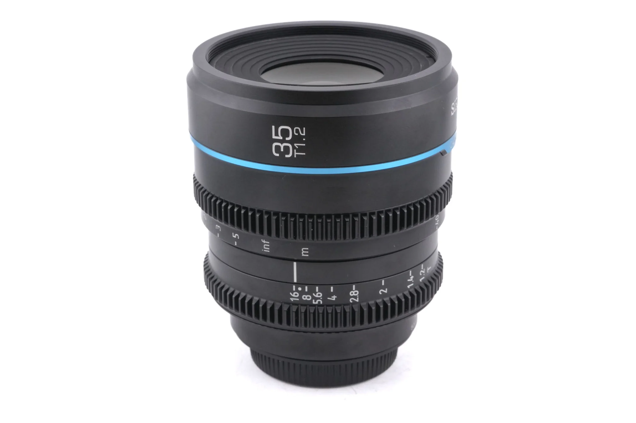 Sirui 35mm T1.2 Nightwalker - Image 3