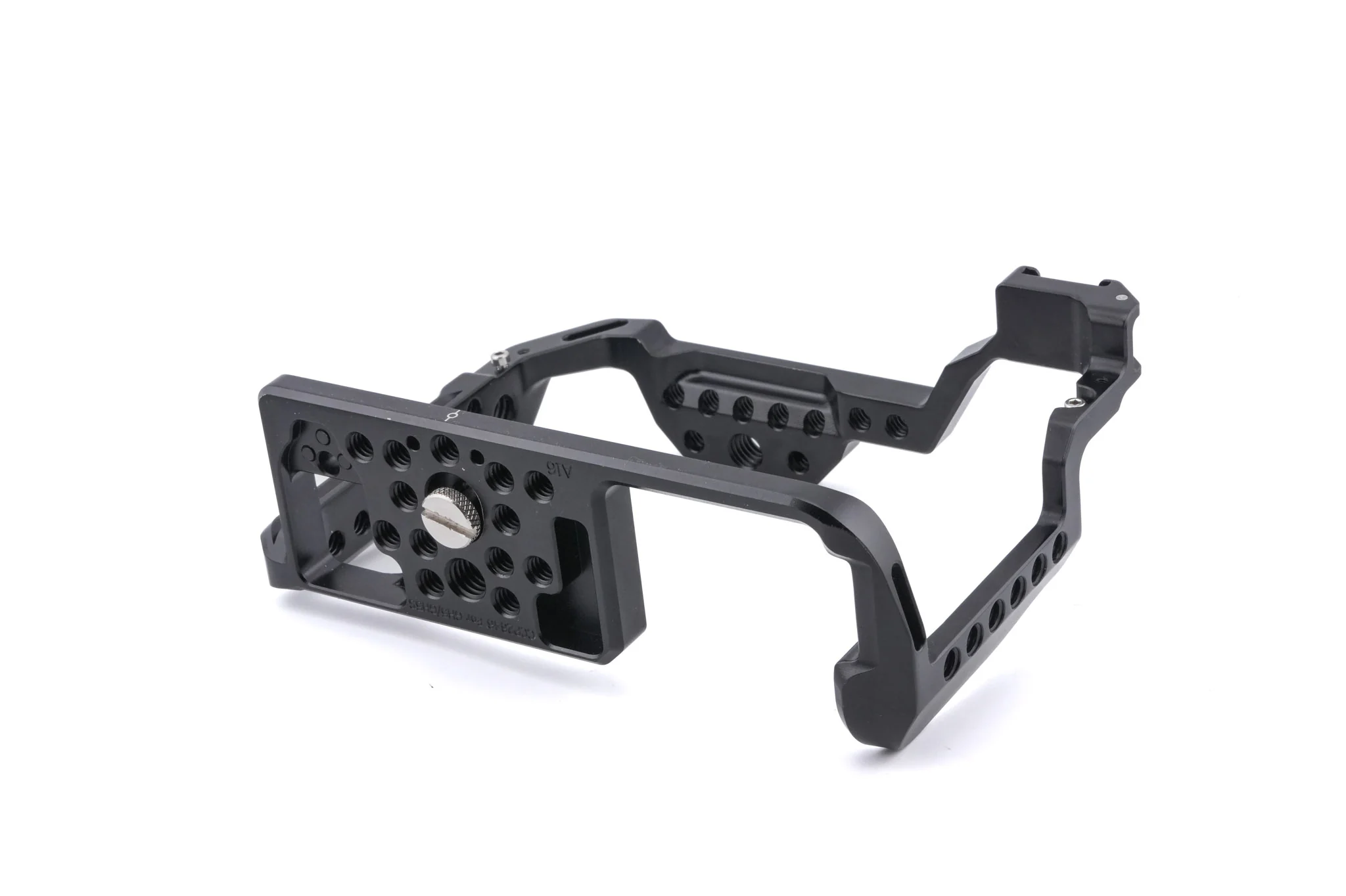 SmallRig Panasonic Lumix GH5/GH5 II/GH5S Cage (2646) - Image 3