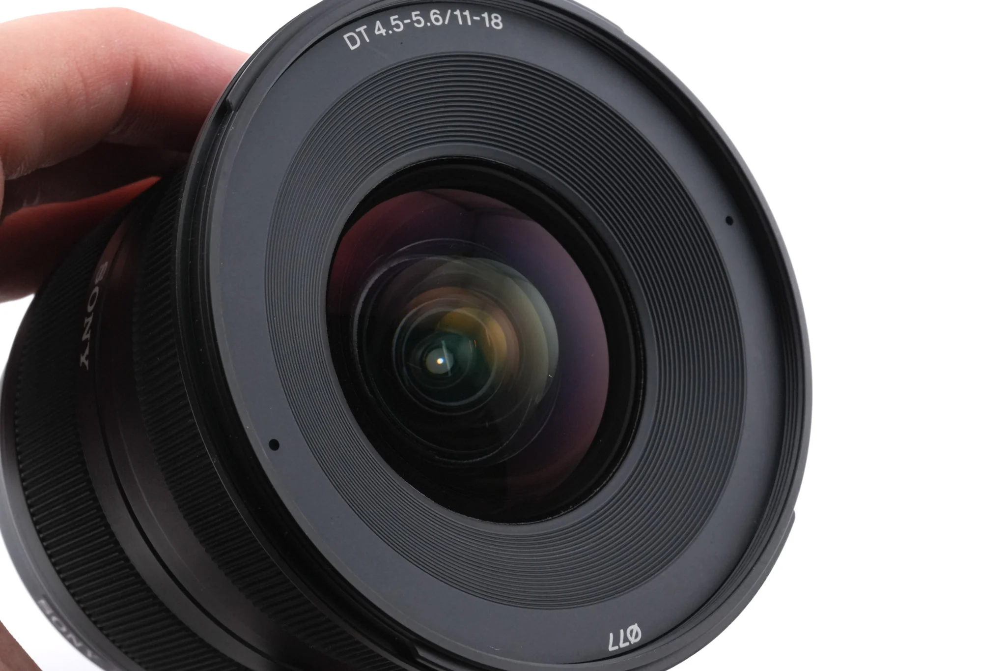 Sony 11-18mm f4.5-5.6 DT (SAL1118) - Image 3