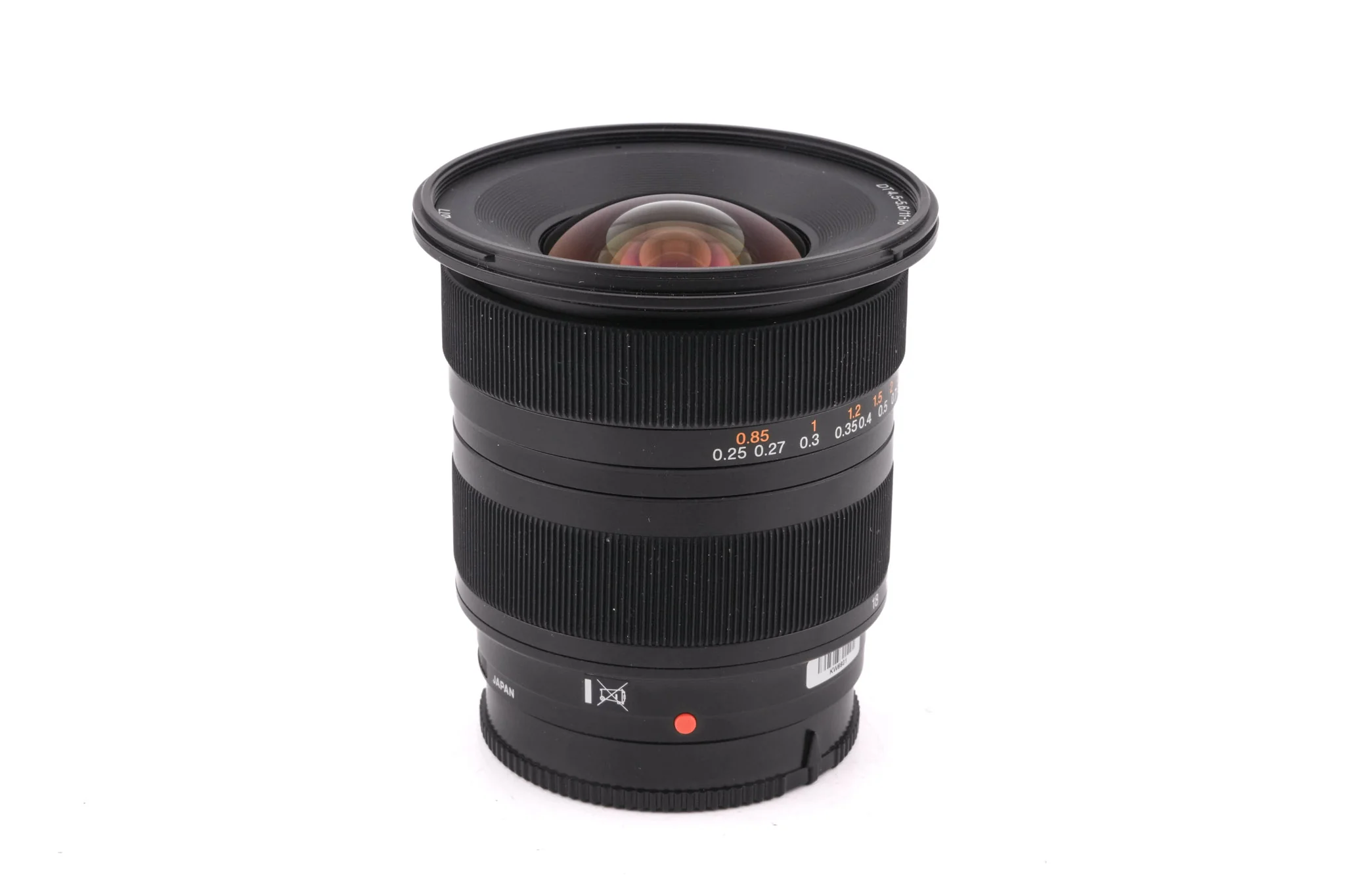 Sony 11-18mm f4.5-5.6 DT (SAL1118) - Image 2