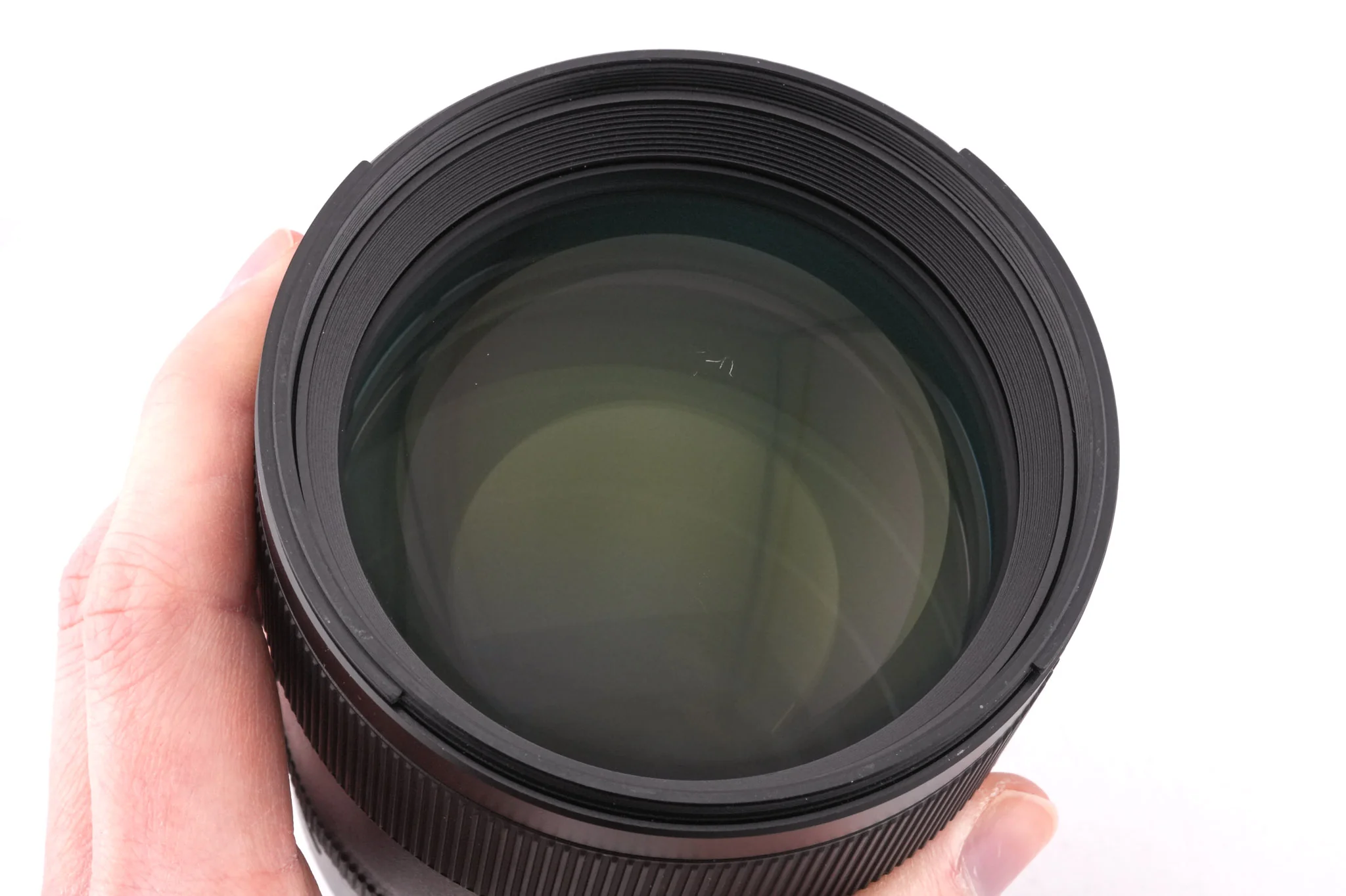 Sony 135mm f1.8 GM (SEL135F18GM) - Image 5