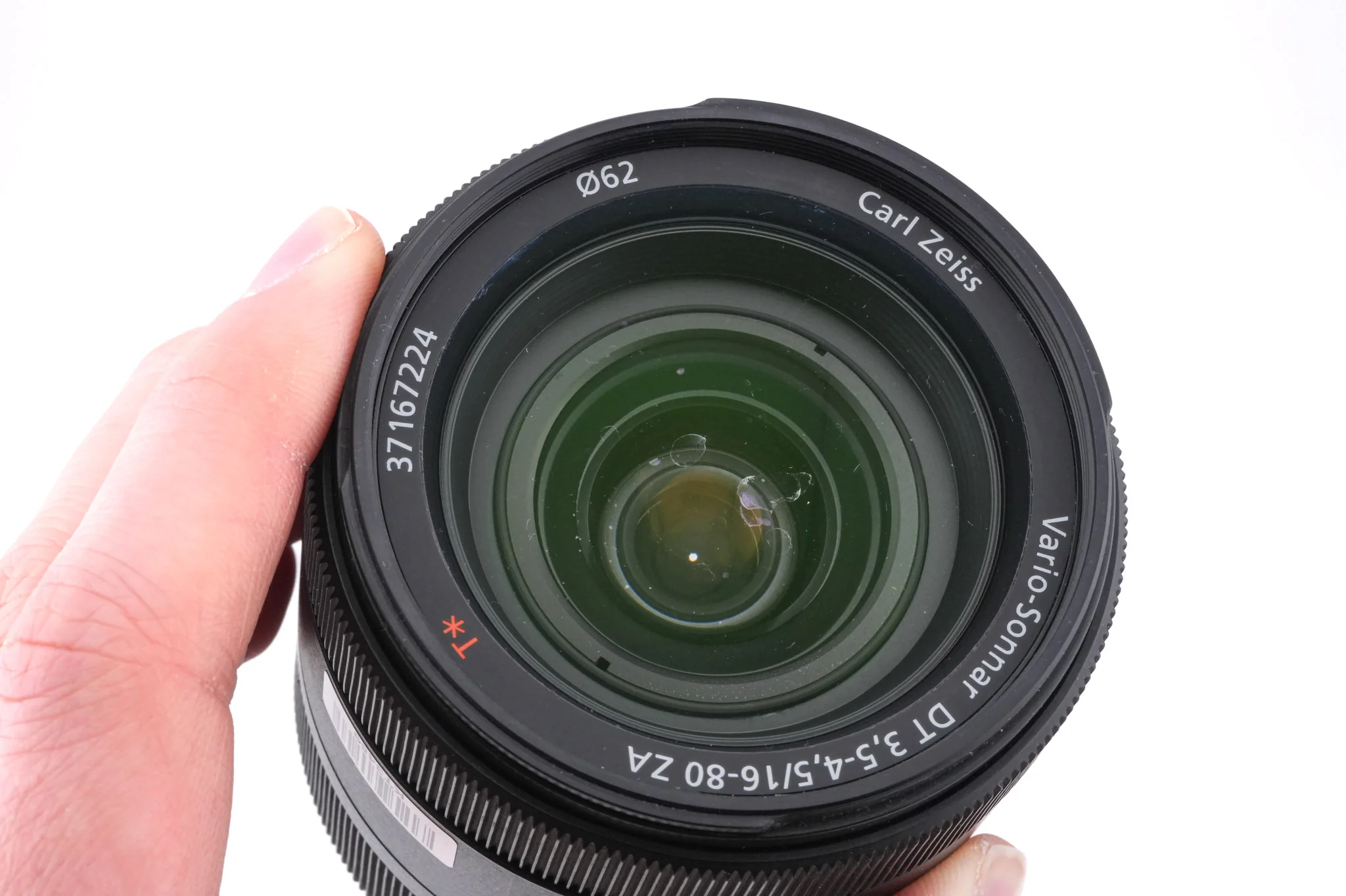 Sony 16-80mm f3.5-4.5 Vario-Sonnar T* DT ZA (SAL1680Z) - Image 3