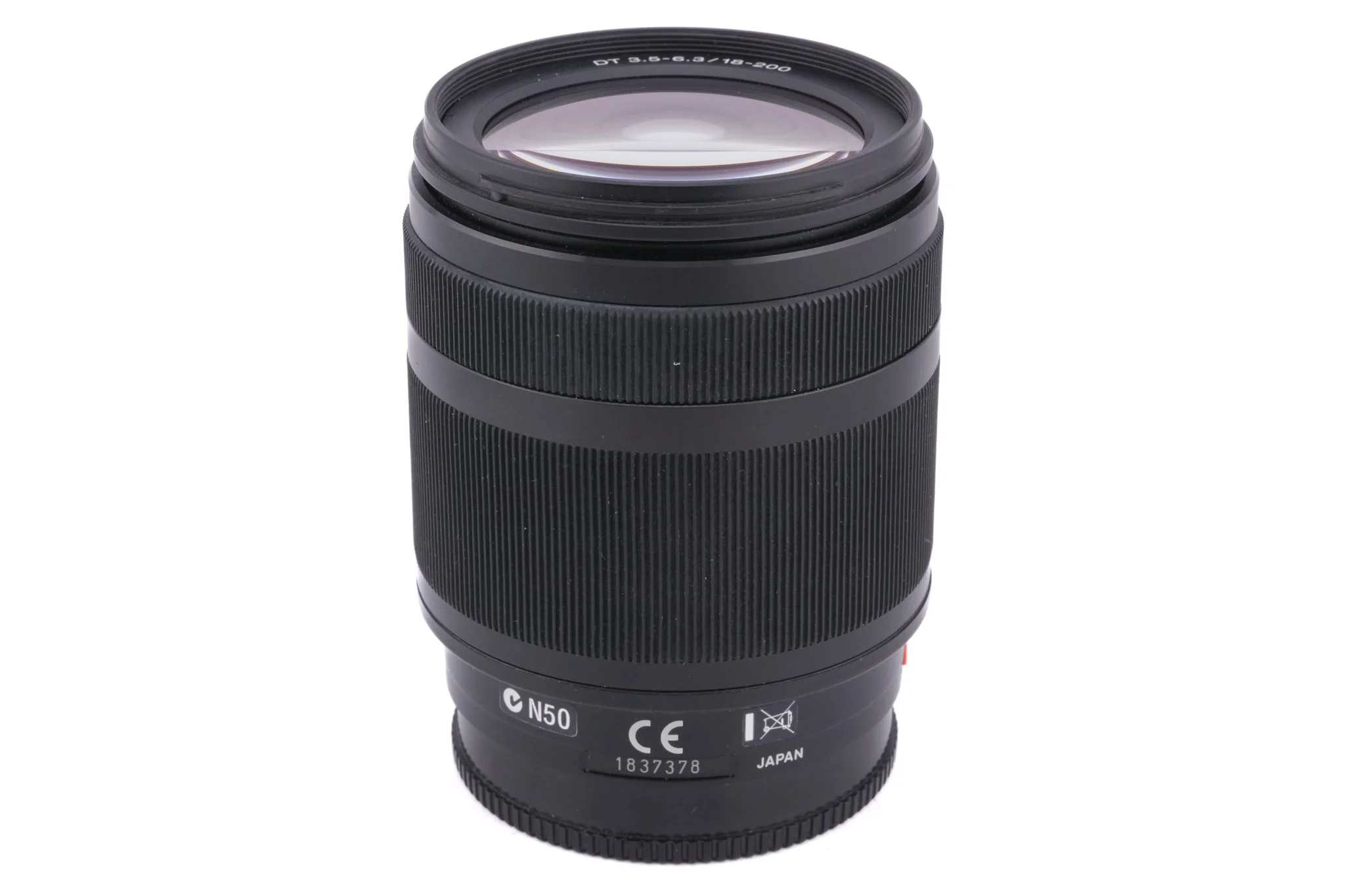 Sony 18-200mm f3.5-6.3 DT (SAL18200) - Image 2
