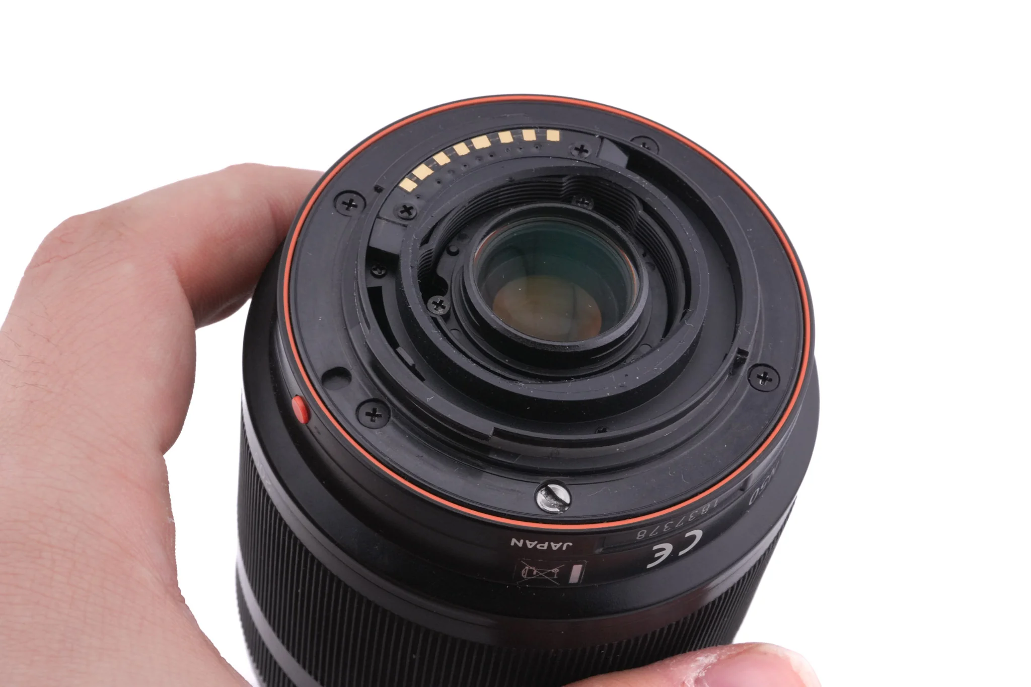 Sony 18-200mm f3.5-6.3 DT (SAL18200) - Image 4
