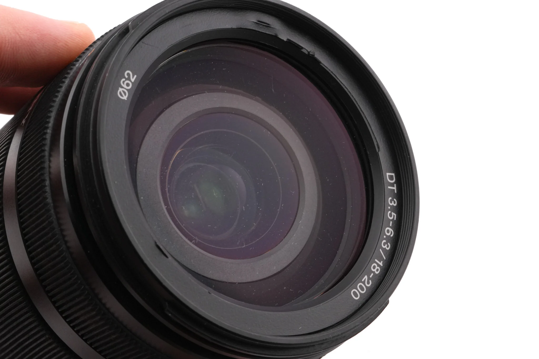 Sony 18-200mm f3.5-6.3 DT (SAL18200) - Image 3