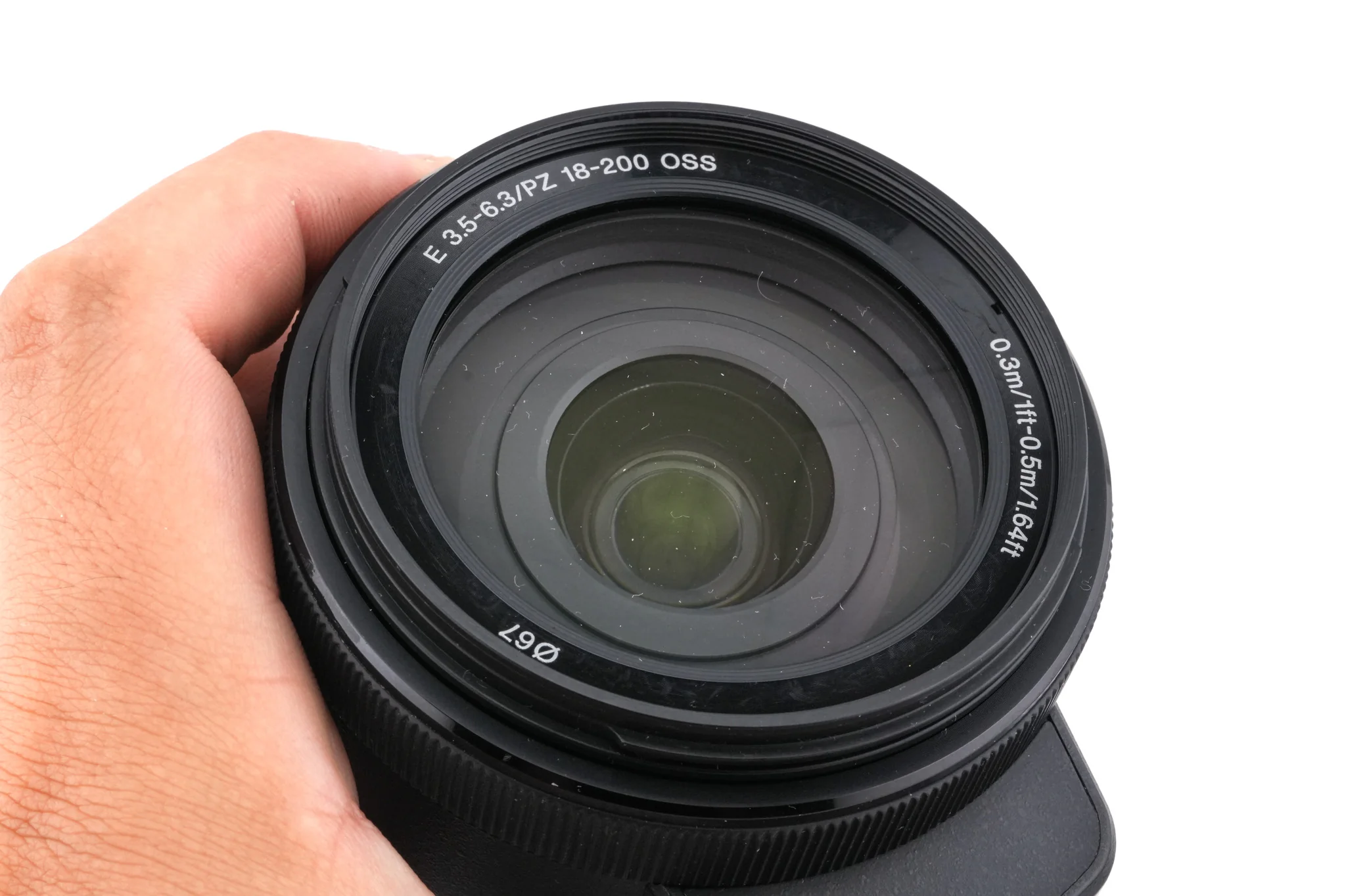Sony 18-200mm f3.5-6.3 OSS PZ (SELP18200) - Image 3