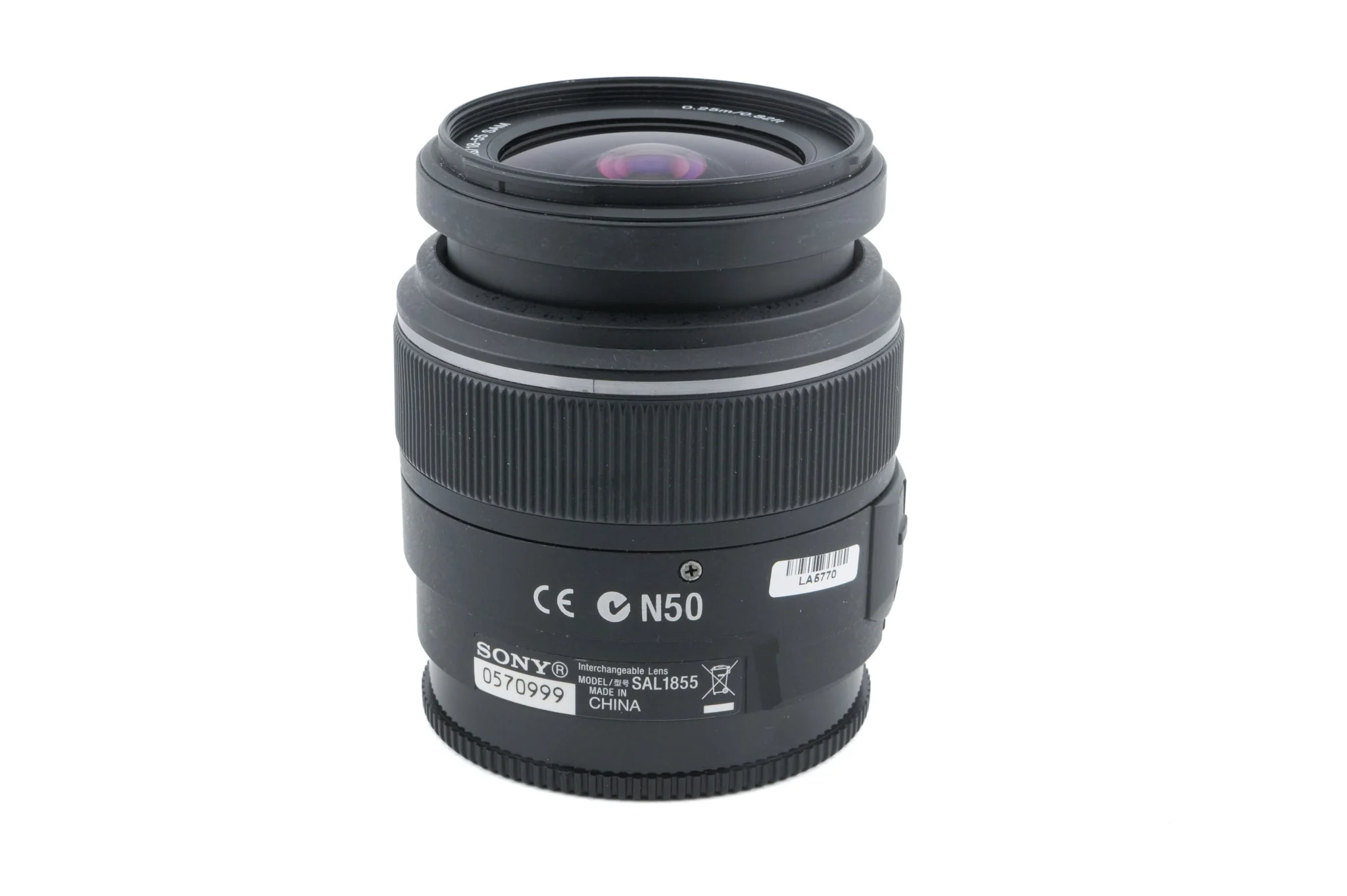 Sony 18-55mm f3.5-5.6 DT SAM (SAL1855) - Image 2