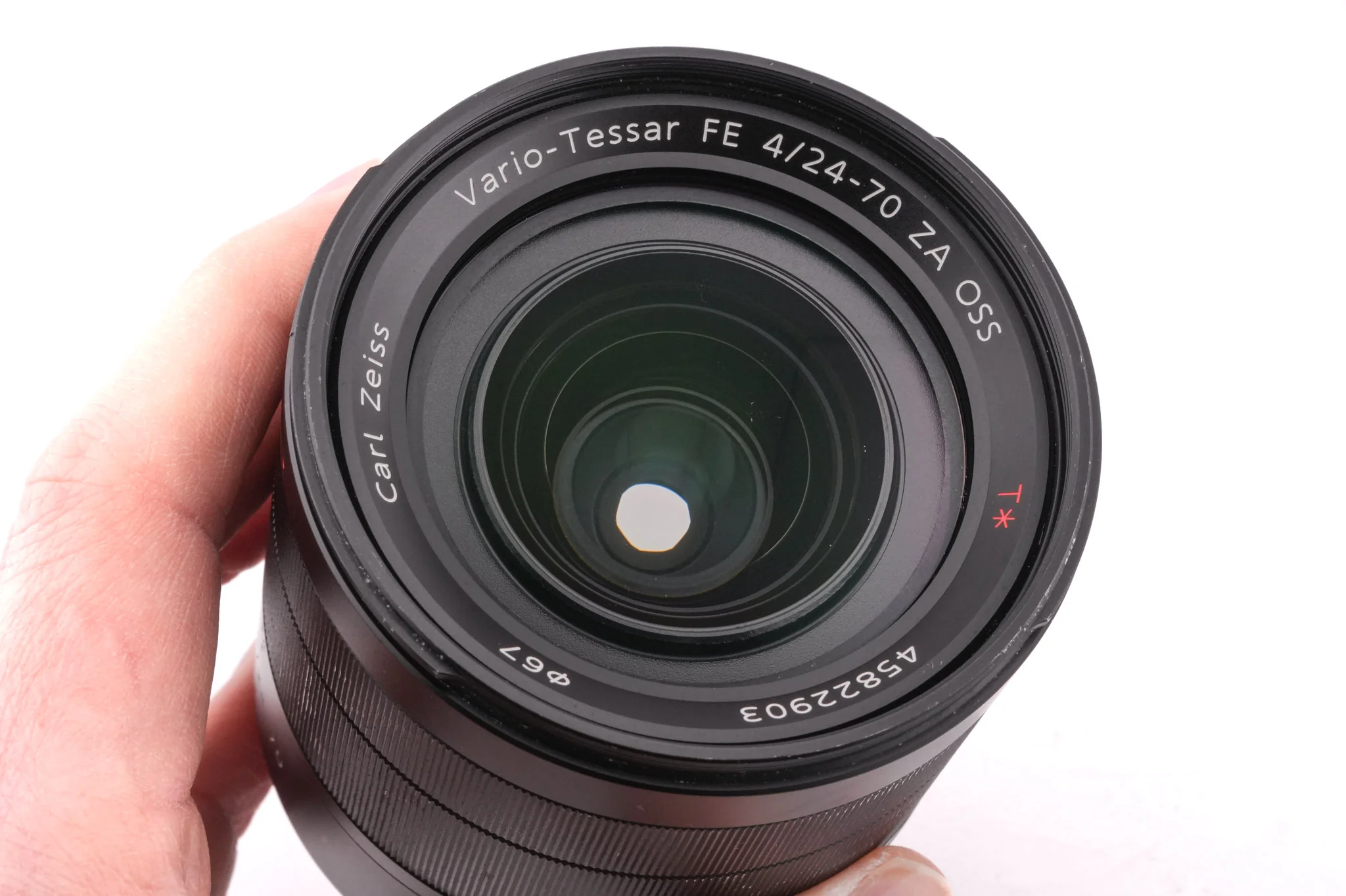 Sony 24-70mm f4 Vario-Tessar ZA OSS T* (SEL2470Z) - Image 5