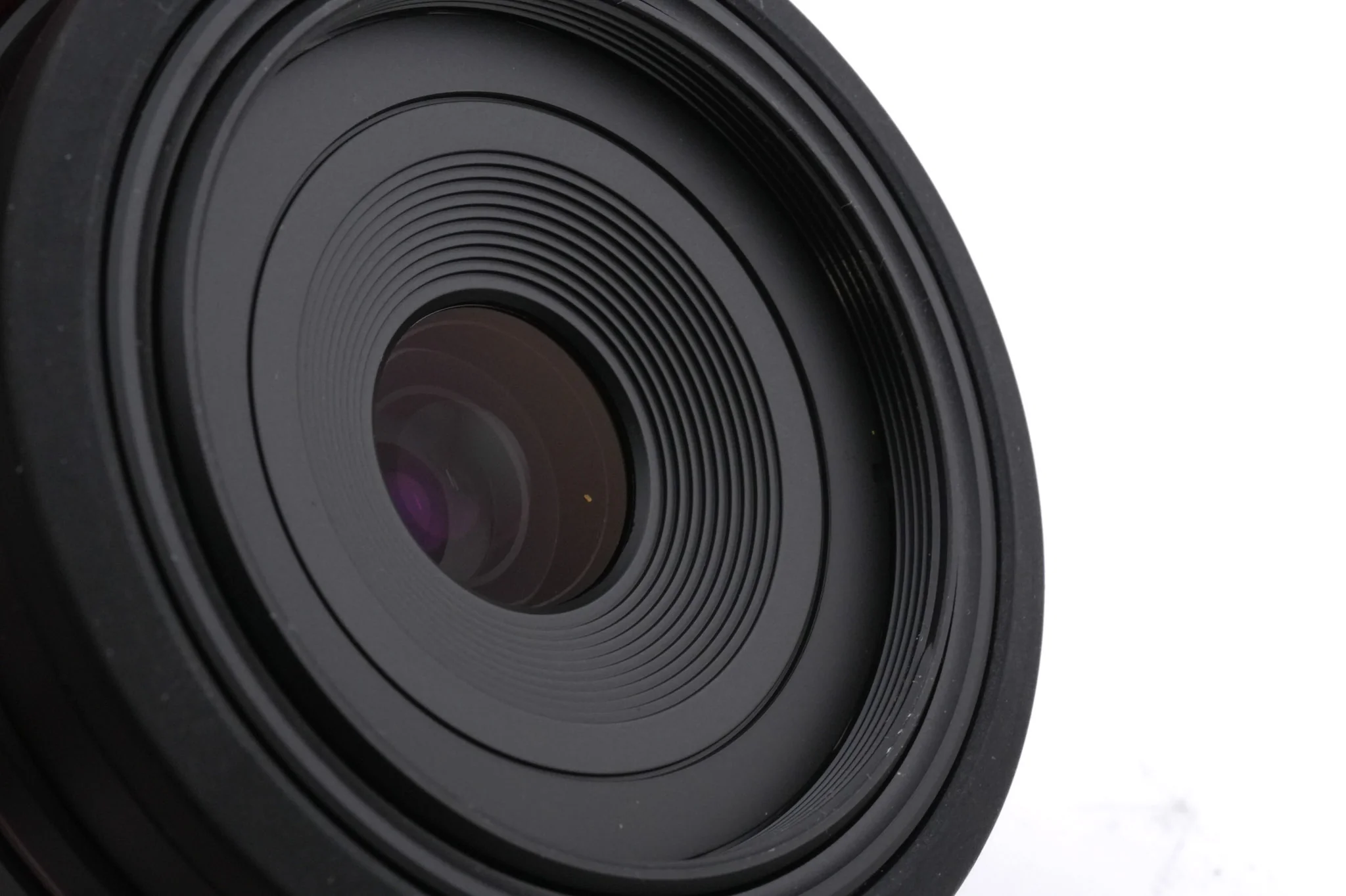 Sony 30mm f2.8 Macro DT SAM (SAL30M28) - Image 3