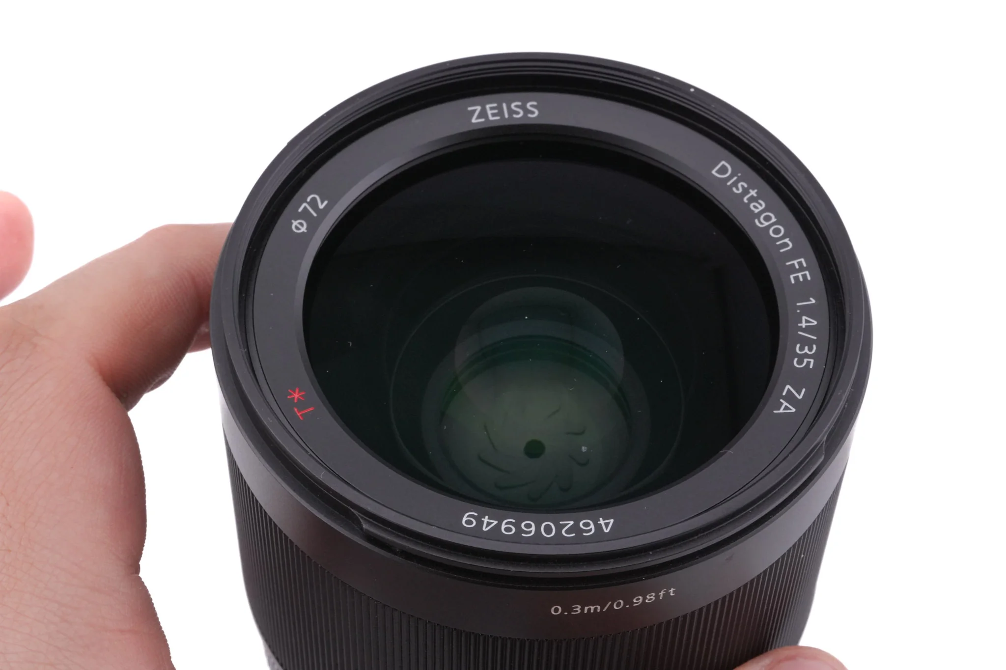 Sony 35mm f1.4 Distagon T* ZA (SEL3514Z) - Image 3
