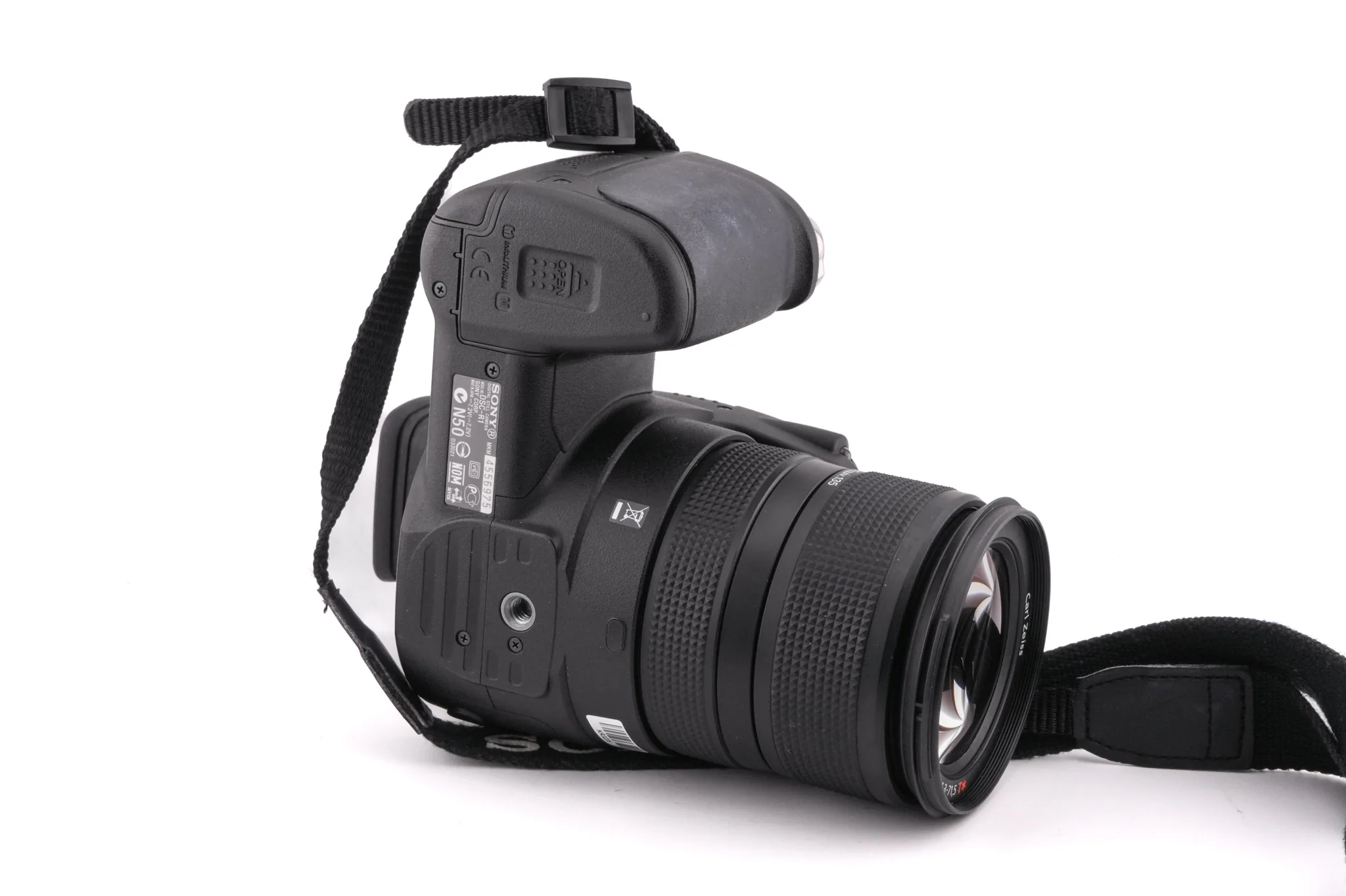 Sony Cyber-Shot DSC-R1 - Image 3