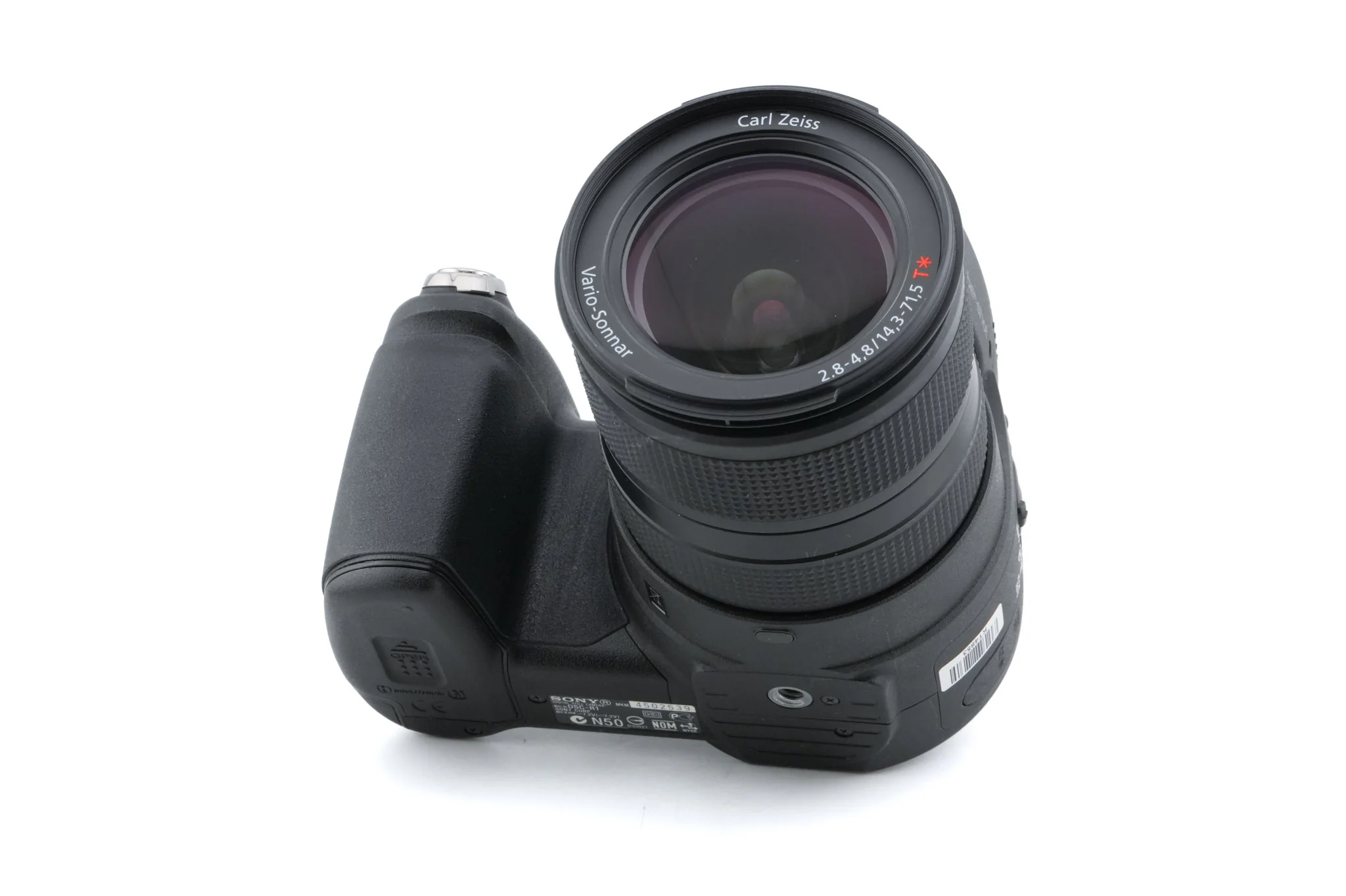 Sony Cyber-Shot DSC-R1 - Image 4