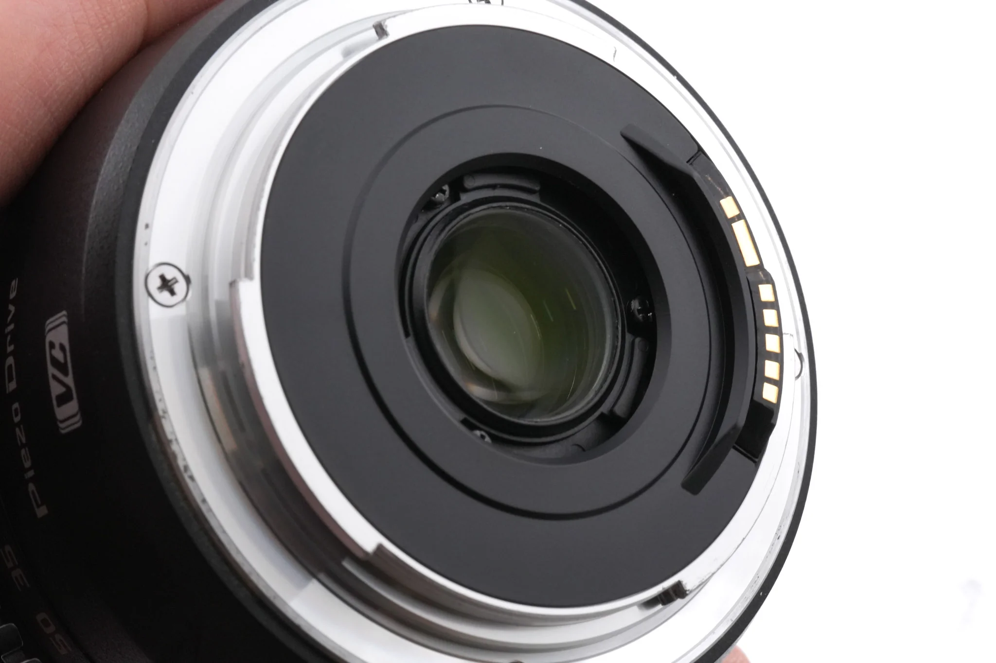 Tamron 18-270mm f3.5-6.3 DI II VC PZD (B008) - Image 4