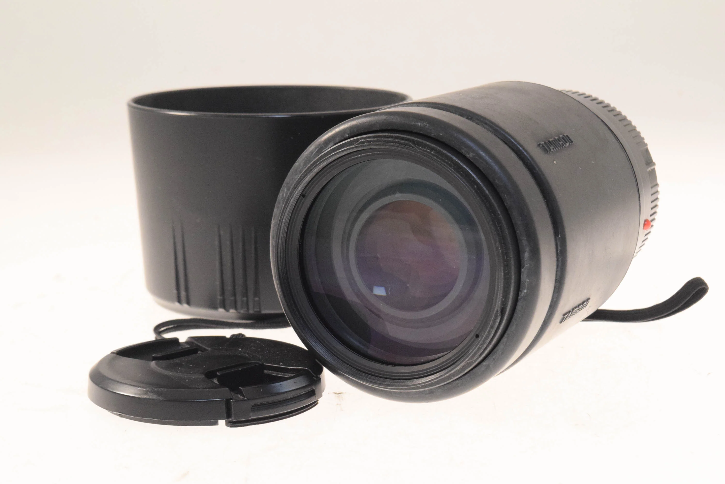 Tamron 70-300mm f4-5.6 AF (172DM) - Image 2