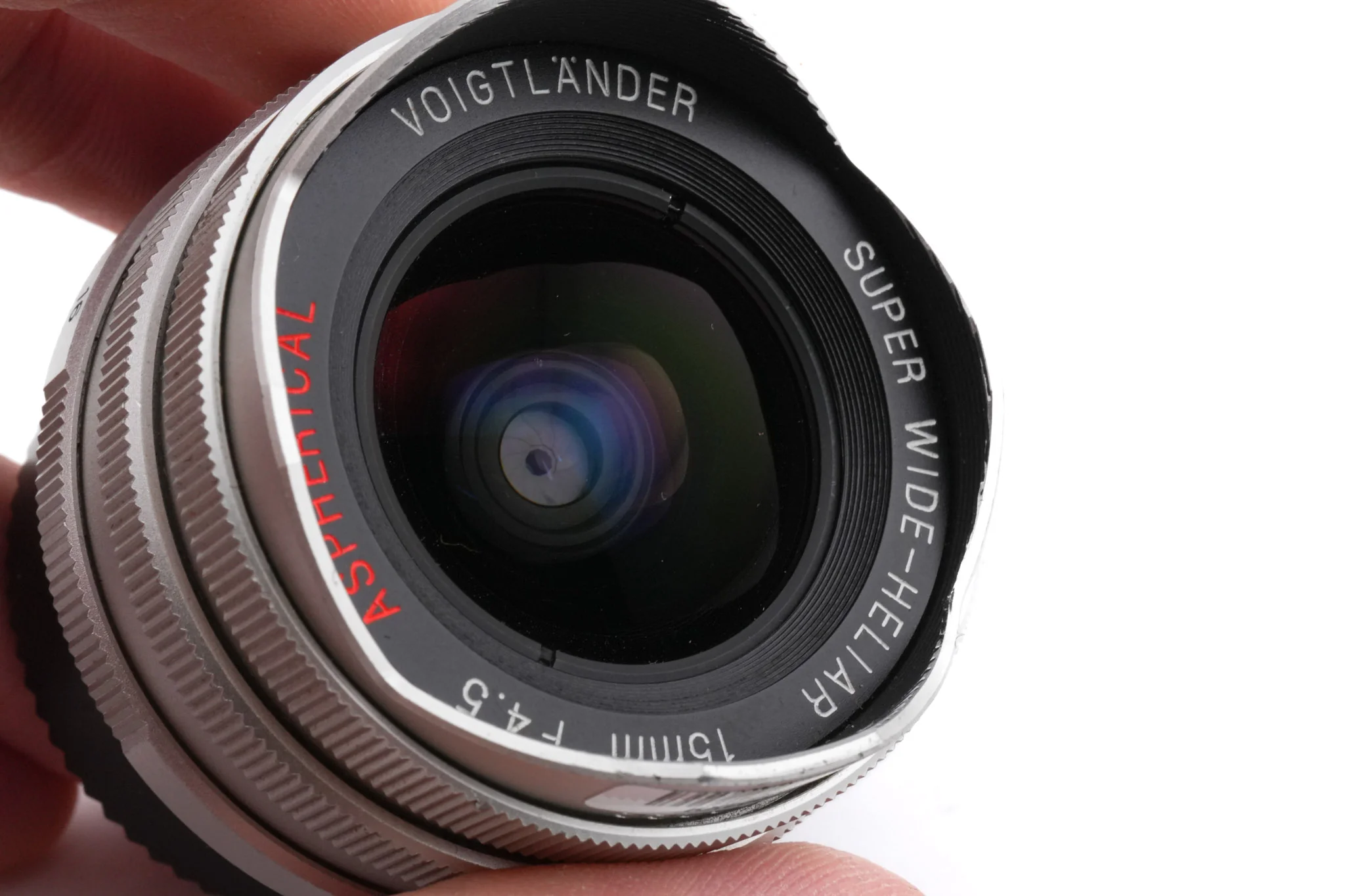 Voigtländer 15mm f4.5 Super Wide-Heliar Aspherical - Image 3