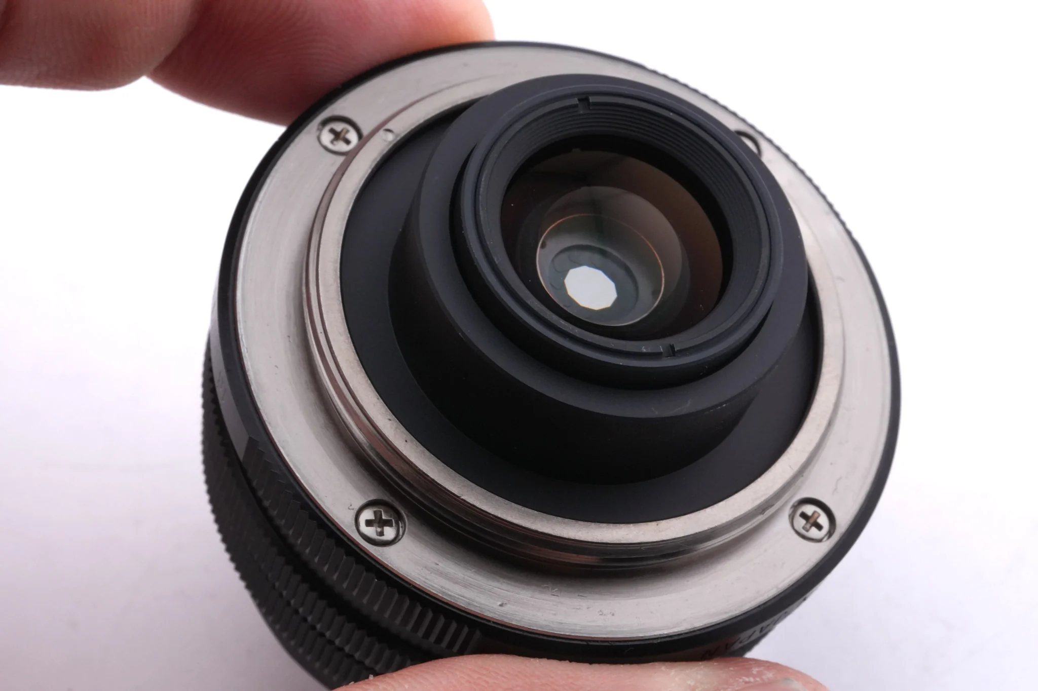 Voigtländer 15mm f4.5 Super Wide-Heliar Aspherical - Image 4