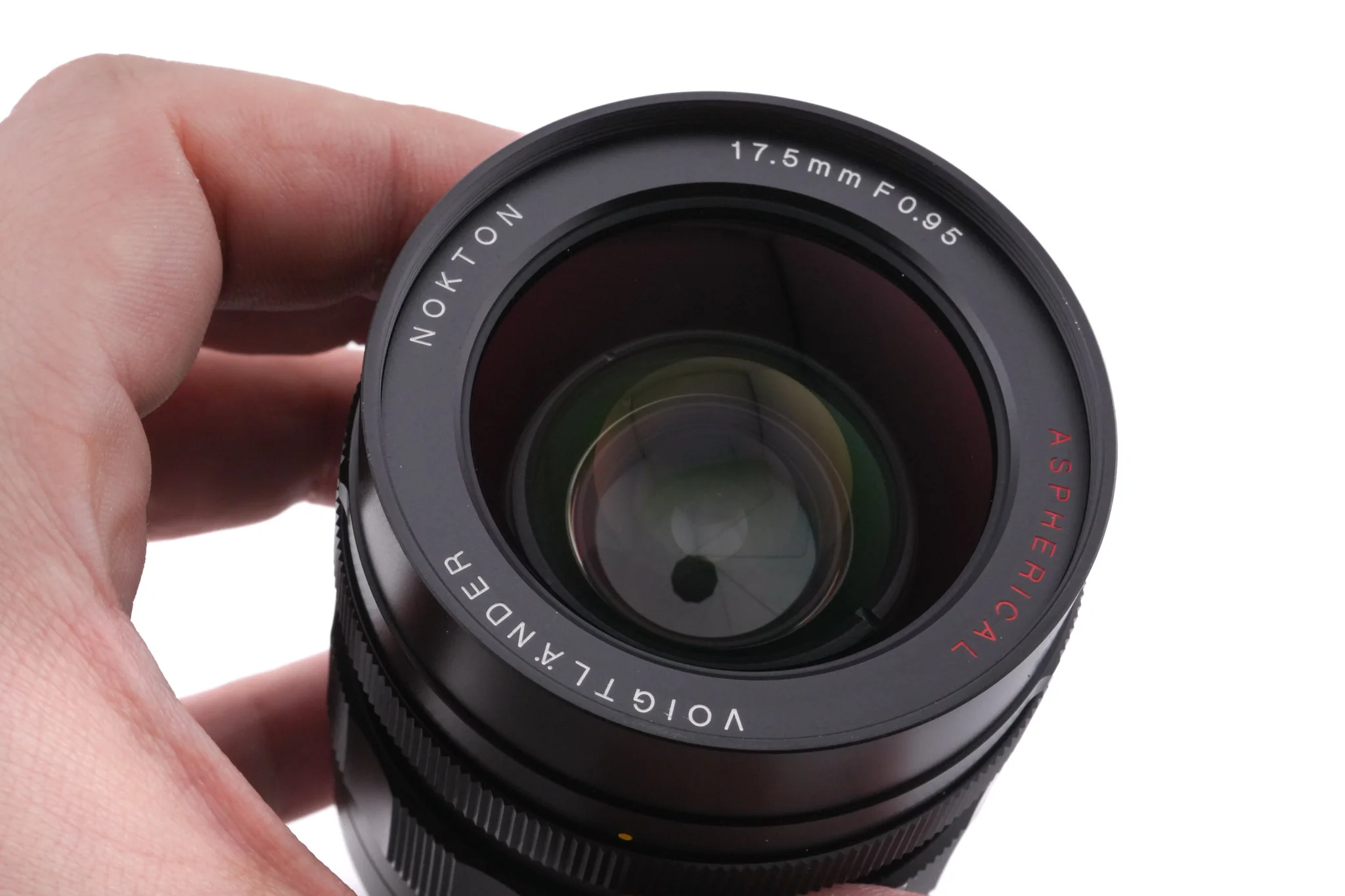 Voigtländer 17.5mm f0.95 Nokton Aspherical - Image 5