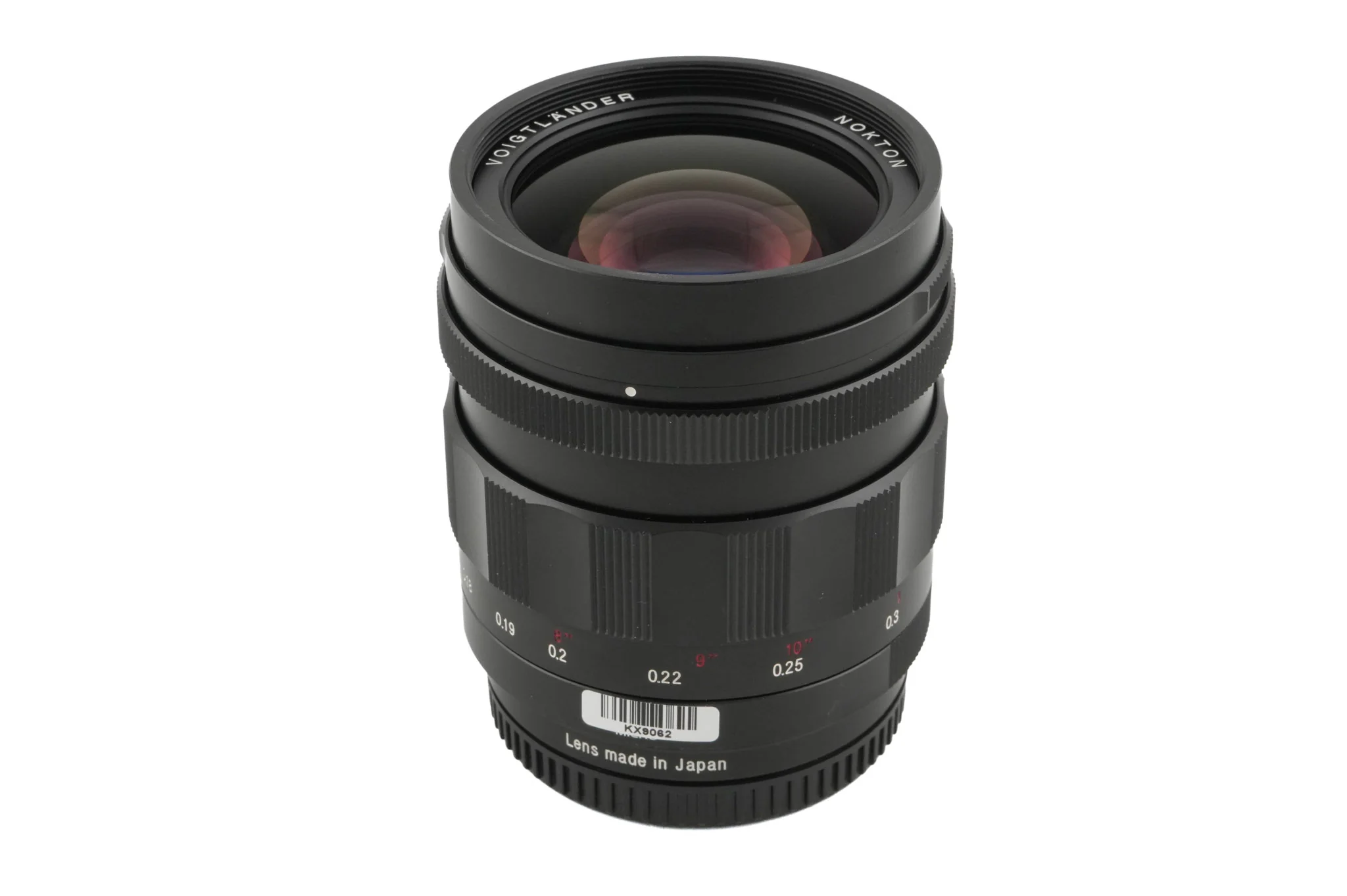 Voigtländer 25mm f0.95 Nokton Type II - Image 3
