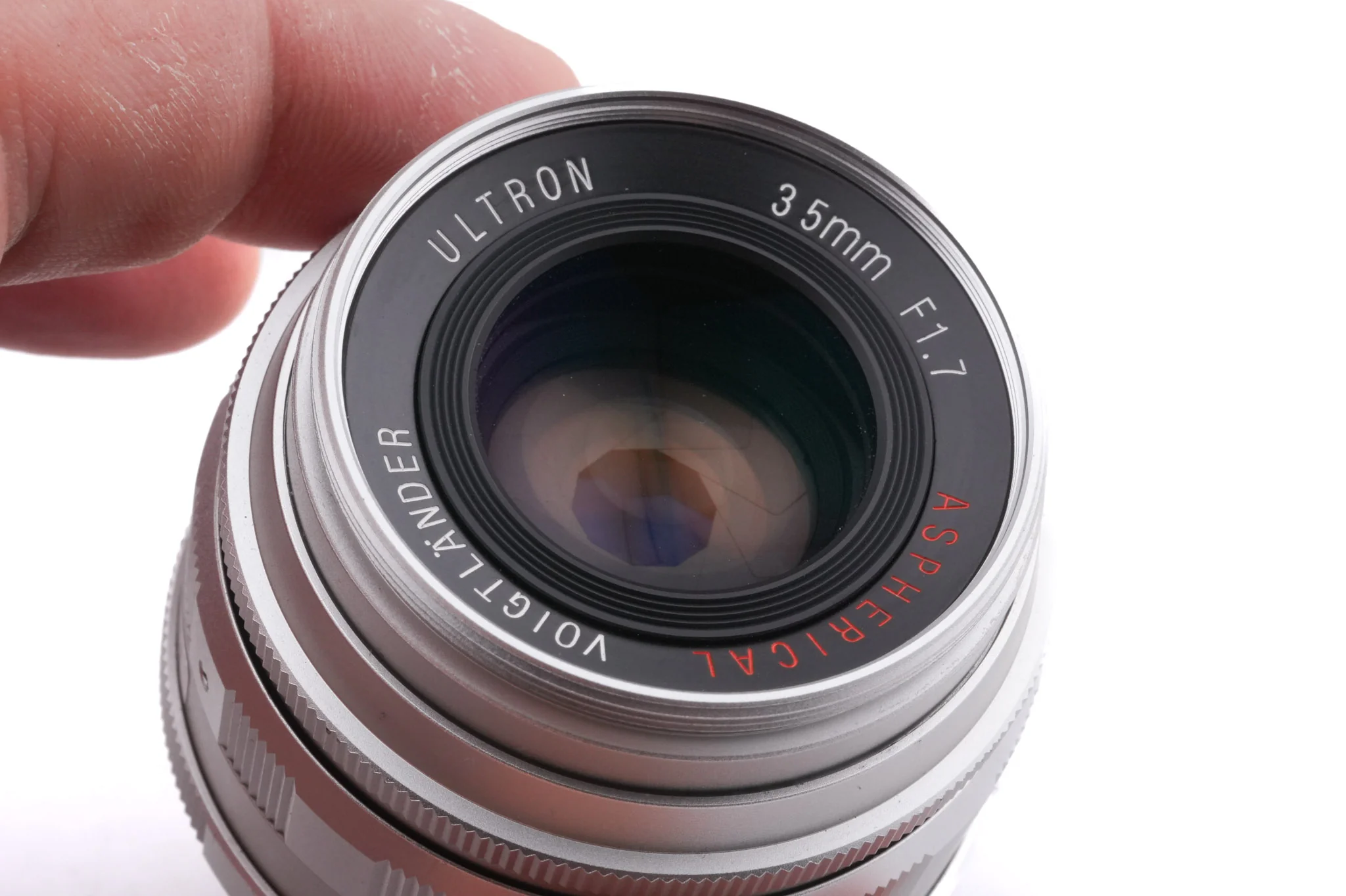 Voigtländer 35mm f1.7 Ultron Aspherical - Image 3