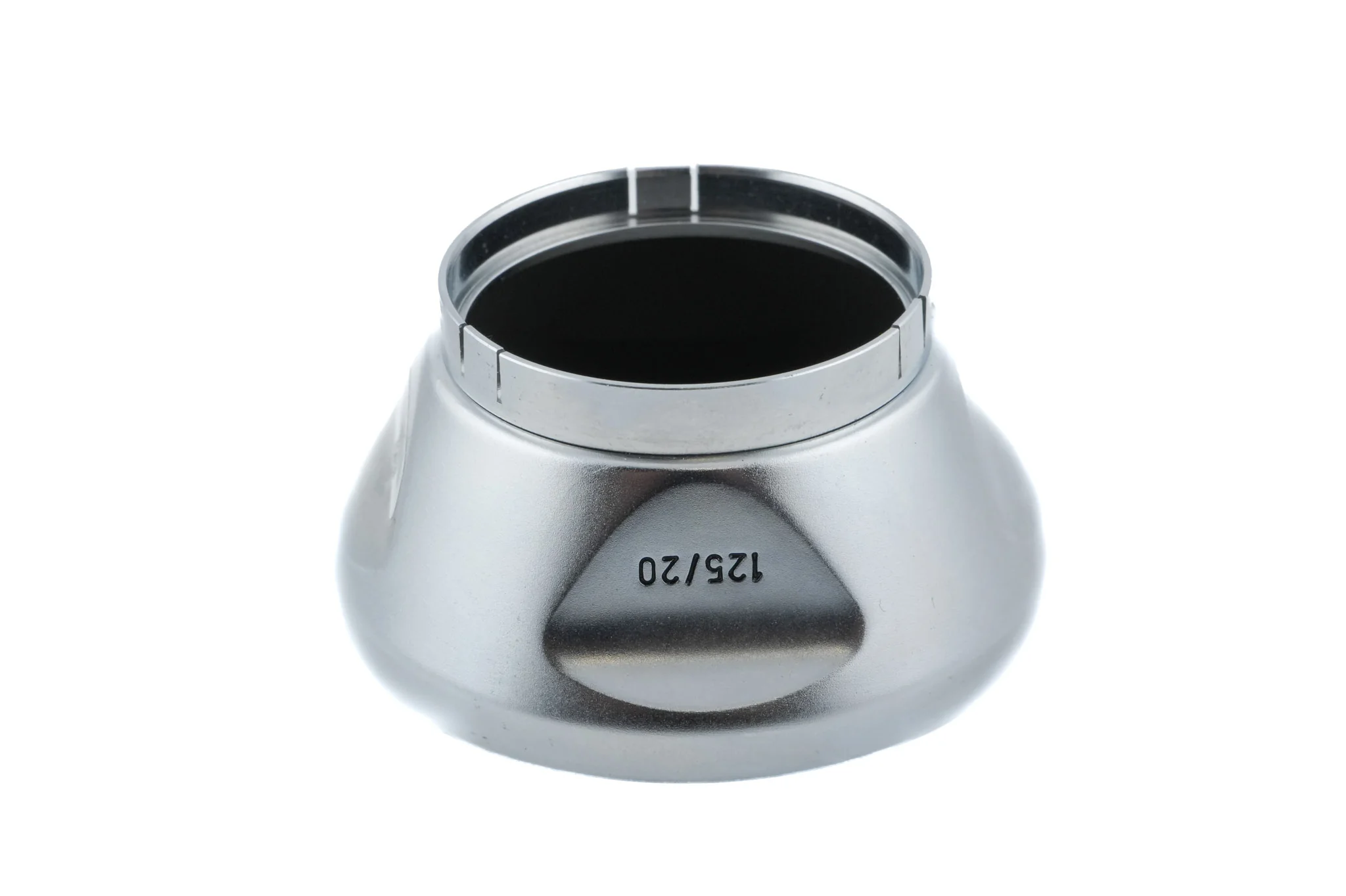 Voigtländer 35mm Push-On Lens Hood (125/20) - Image 2