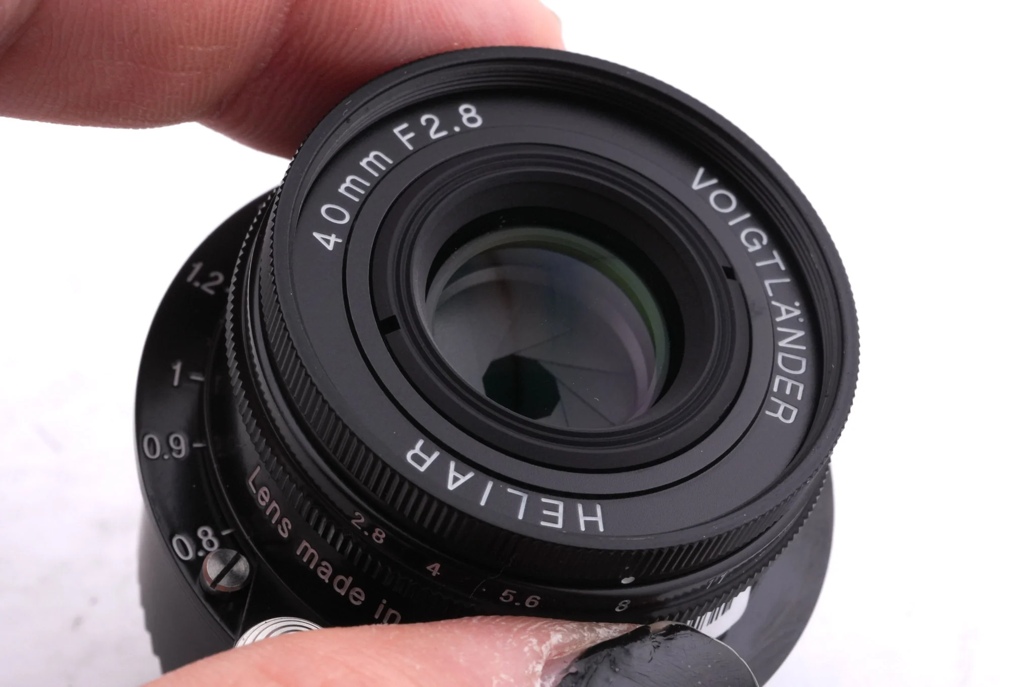 Voigtländer 40mm f2.8 Heliar Aspherical L - Image 3