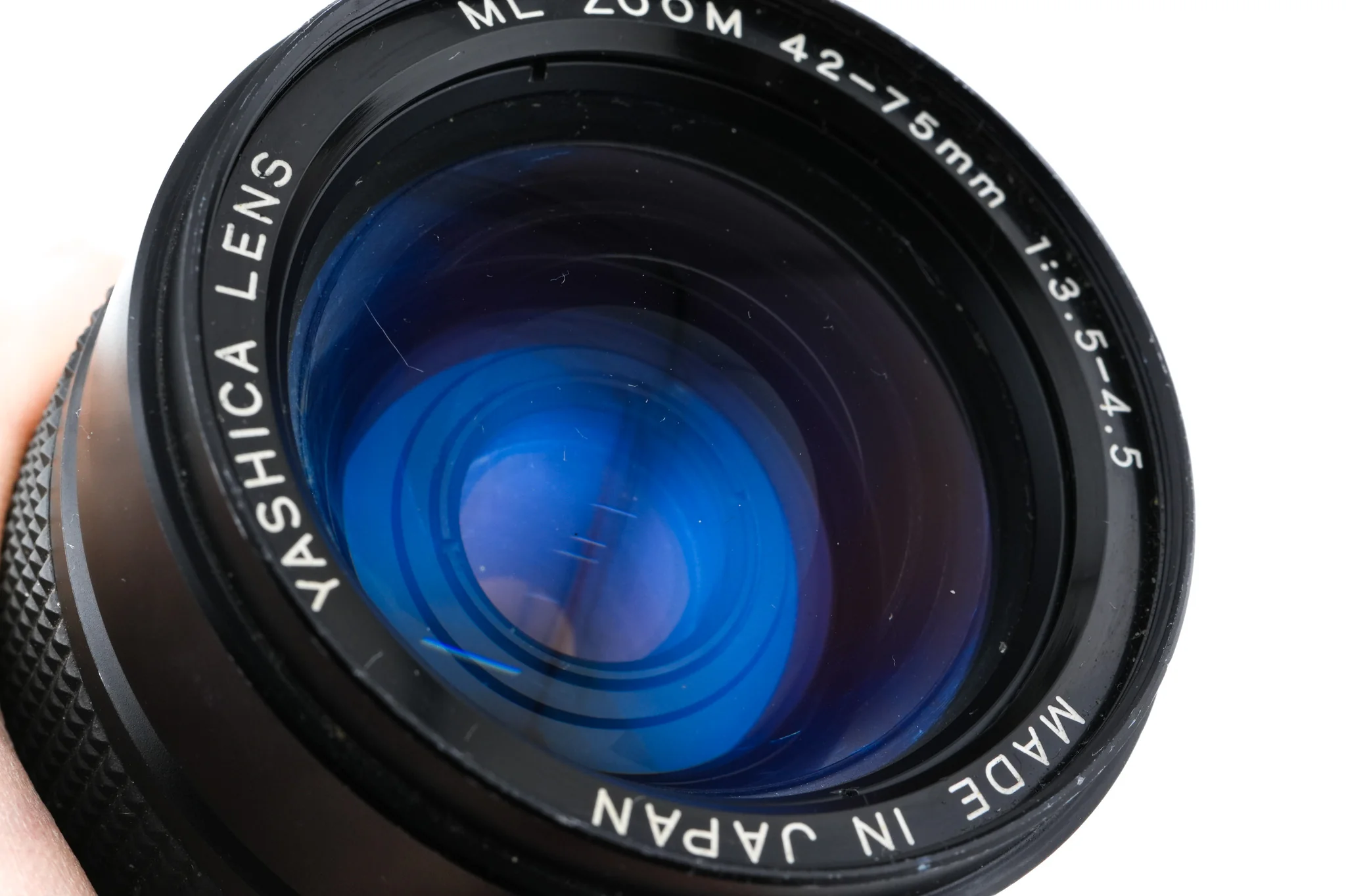 Yashica 42-75mm f3.5-4.5 ML Zoom - Image 3
