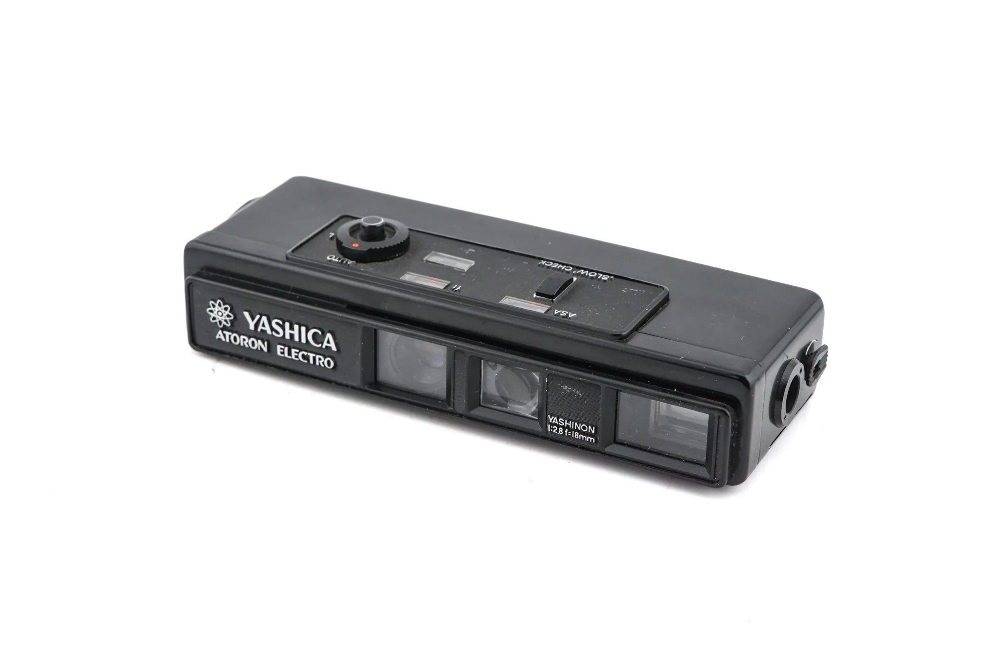 Yashica Atoron Electro + Atoron Electro Flash Gun - Image 2