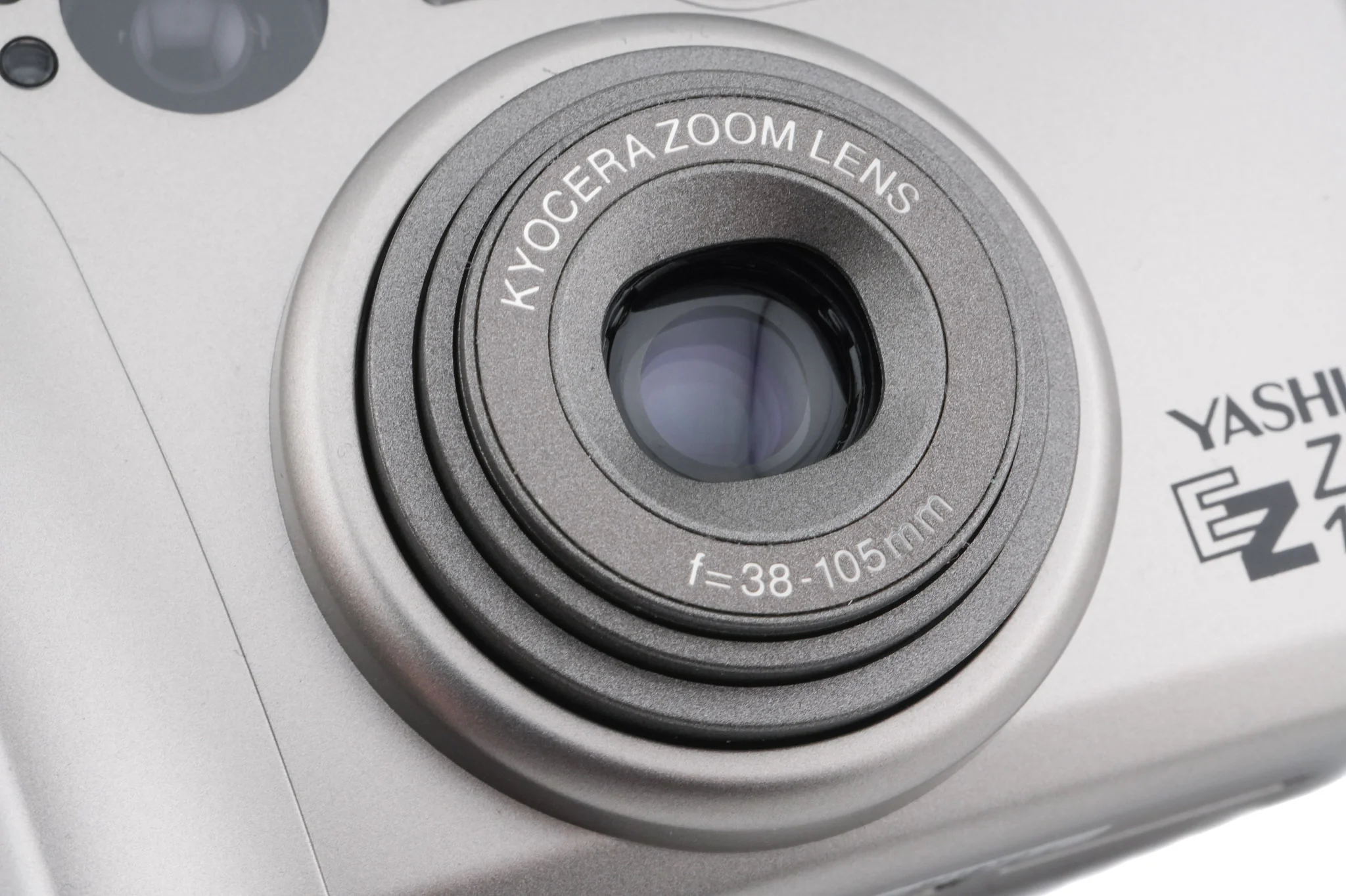 Yashica EZ Zoom 105 - Image 5
