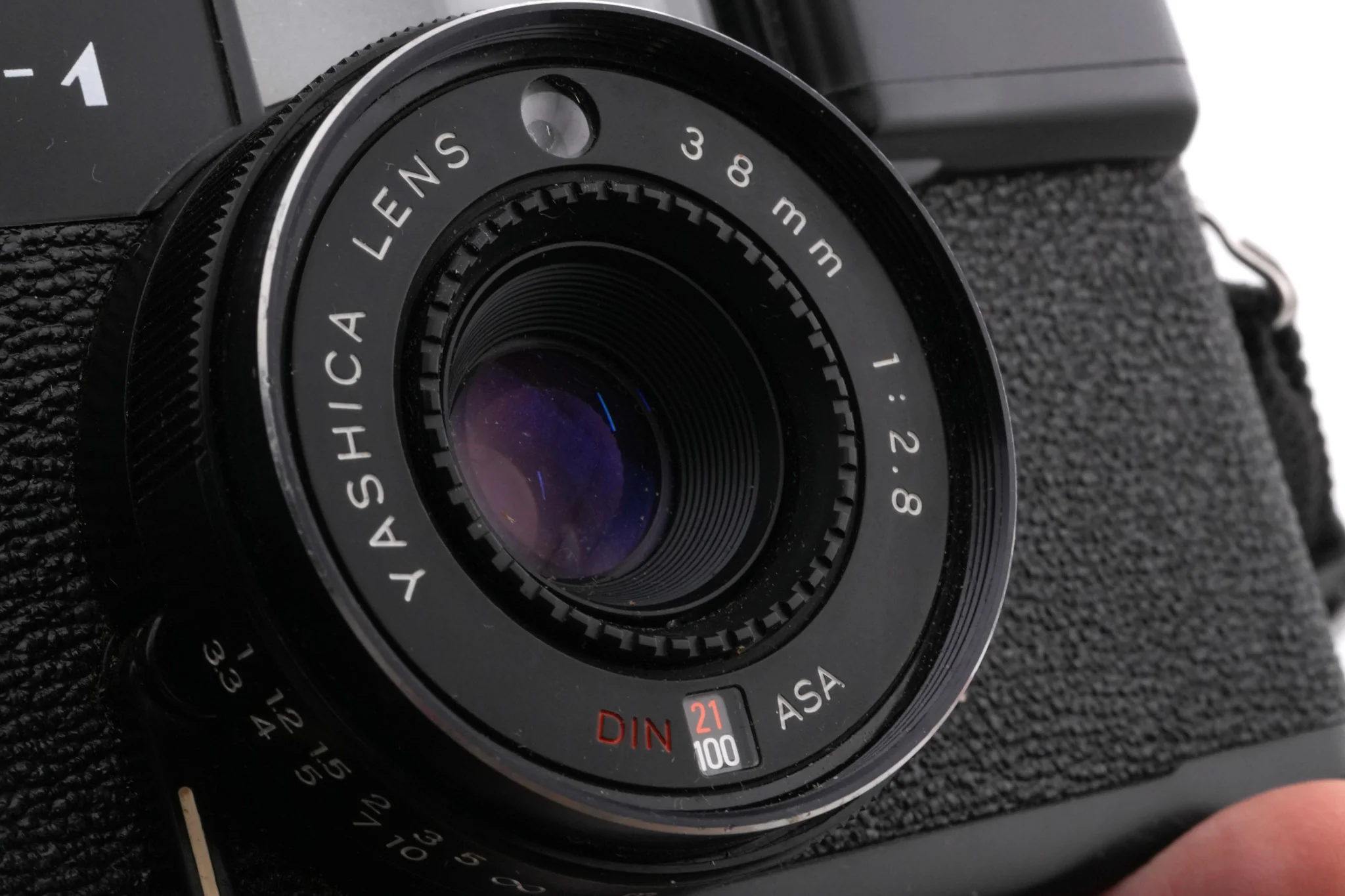 Yashica MF-1 - Image 4