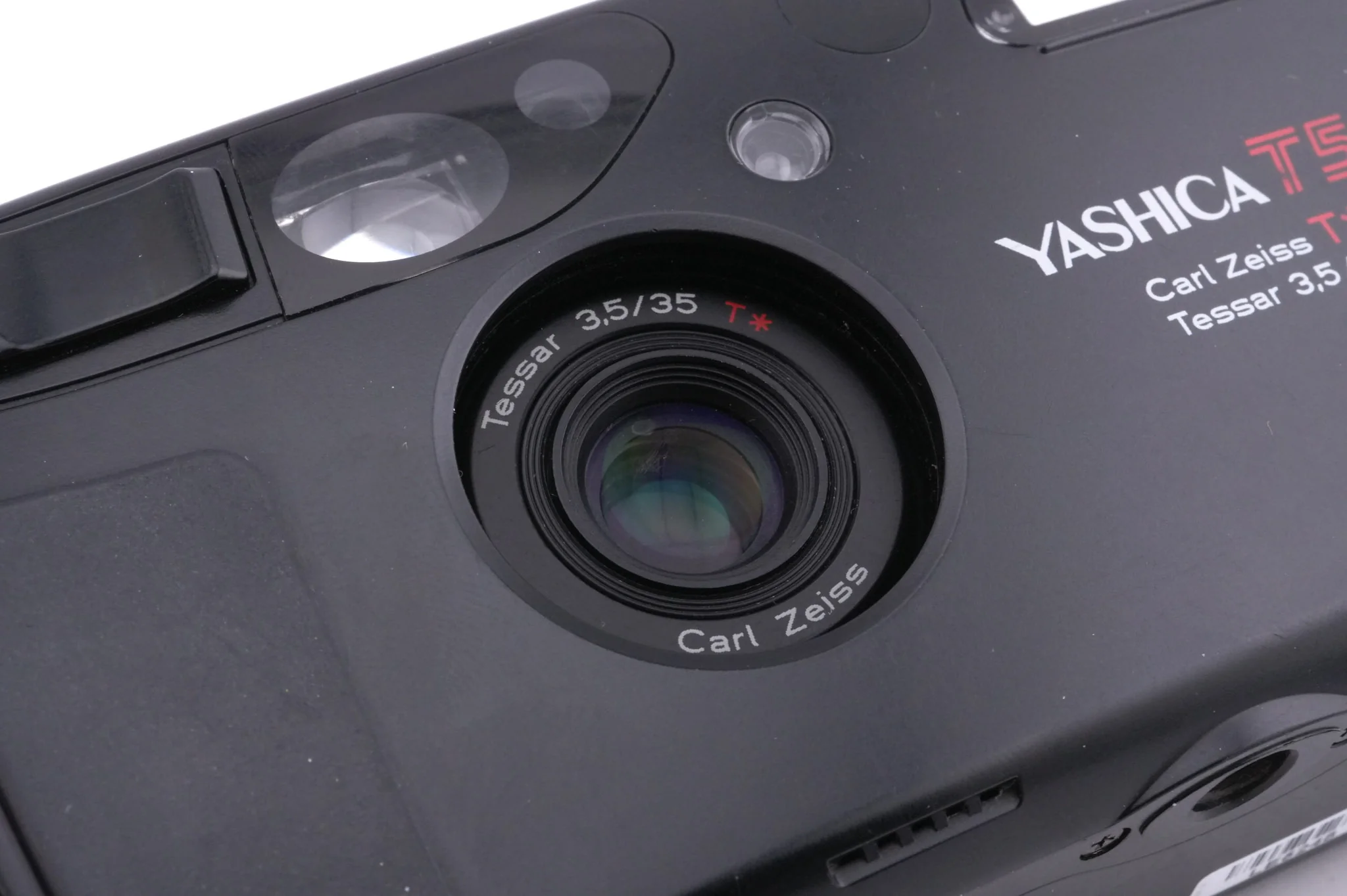 Yashica T5D - Image 6